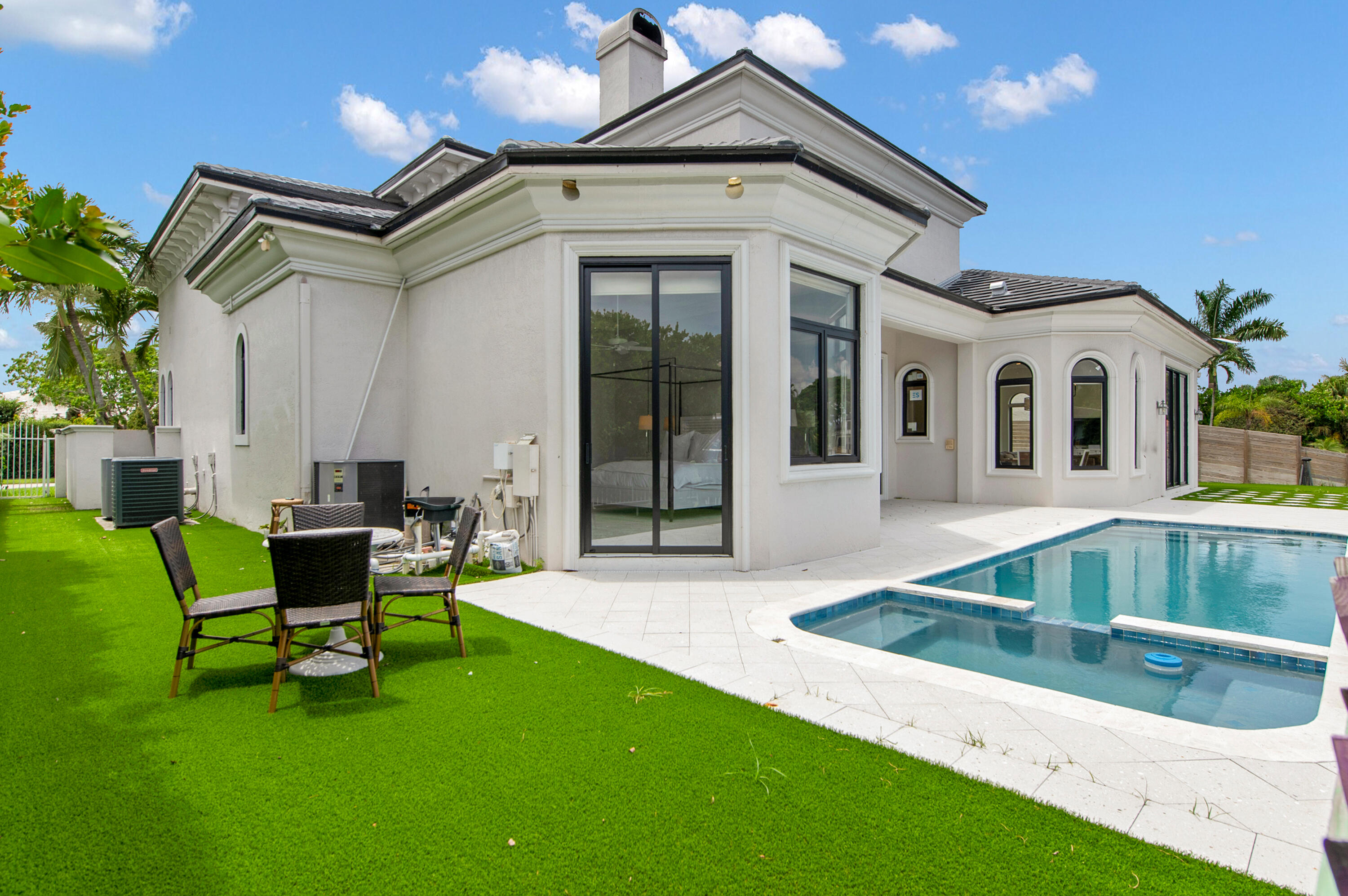 741 SW 15th Street
