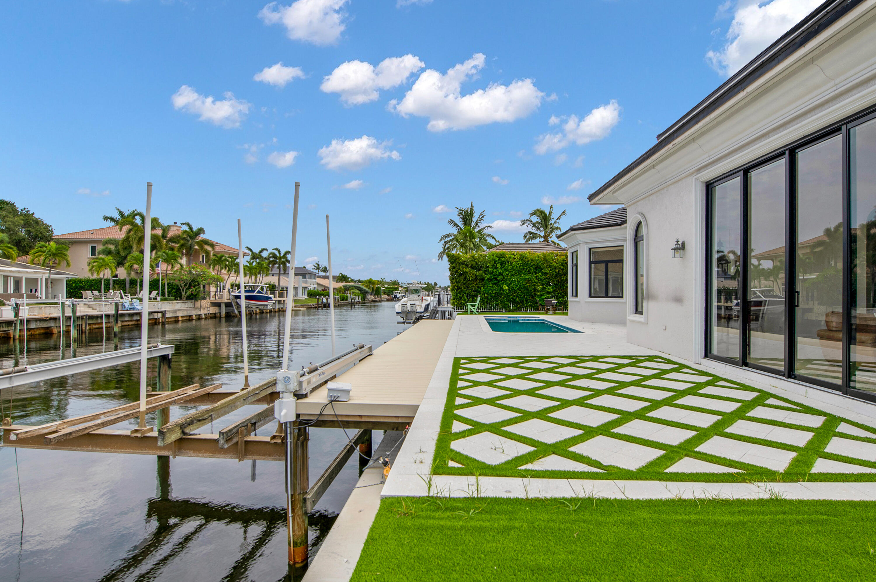 741 SW 15th Street