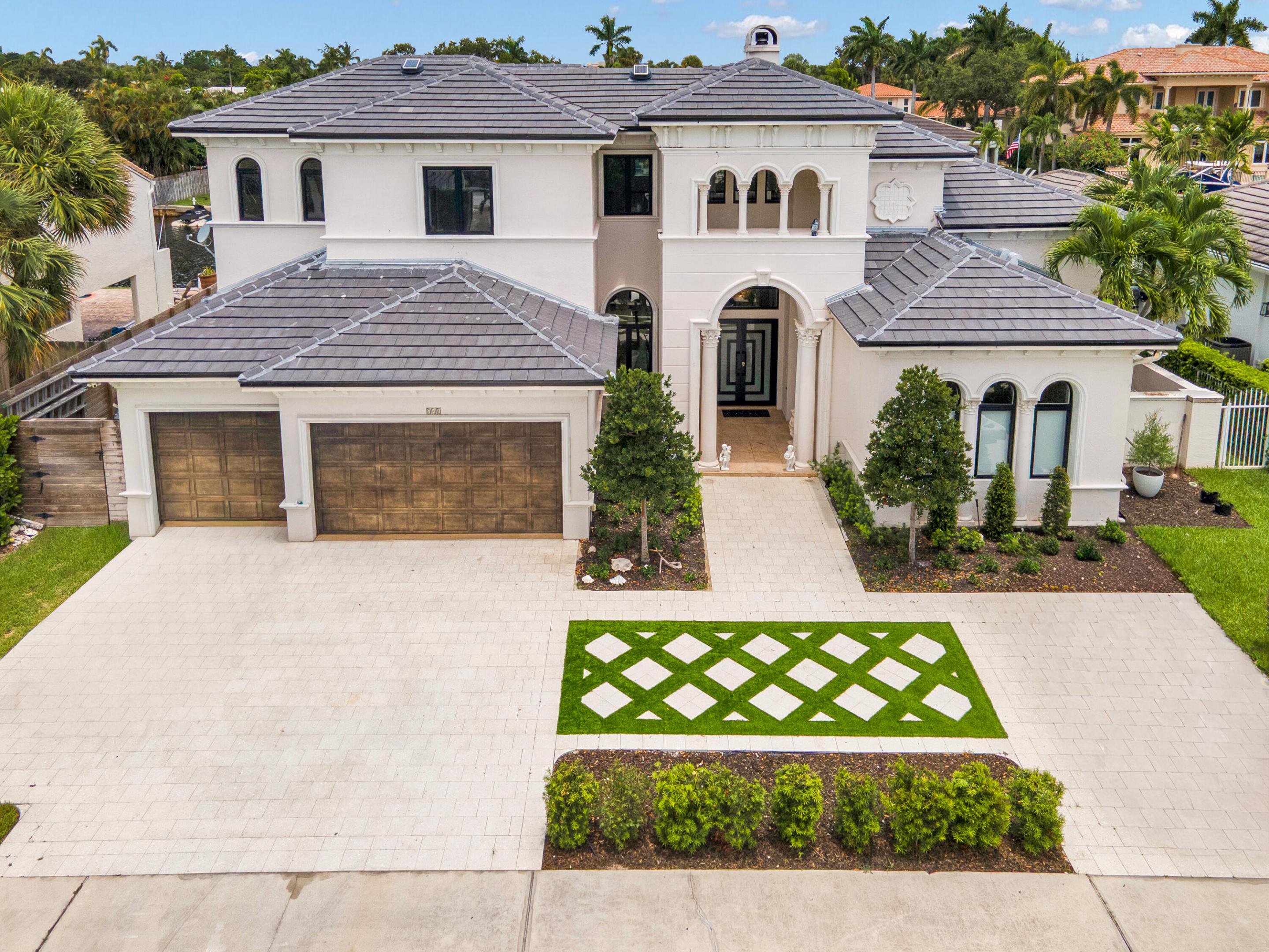 741 SW 15th Street