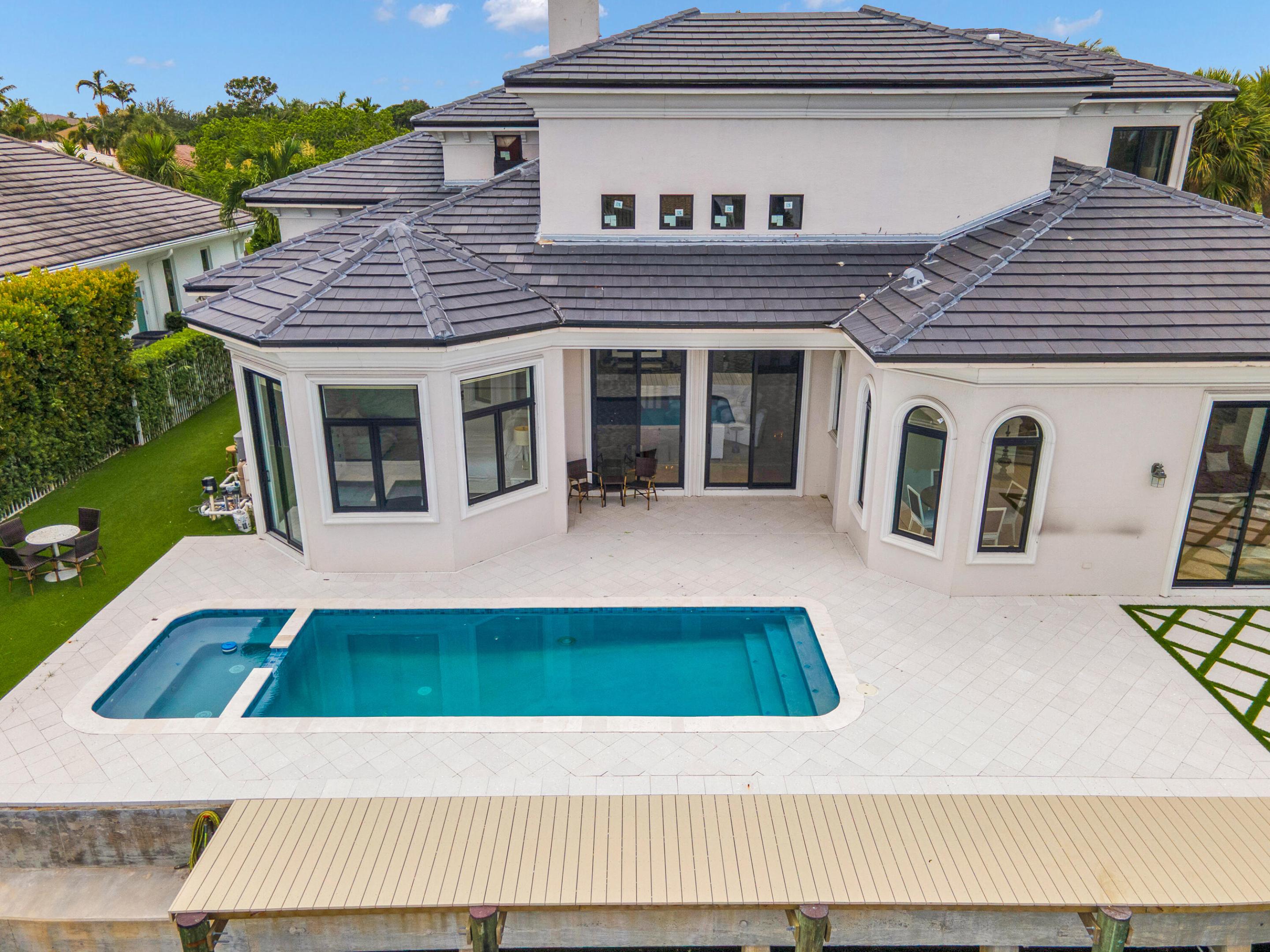 741 SW 15th Street
