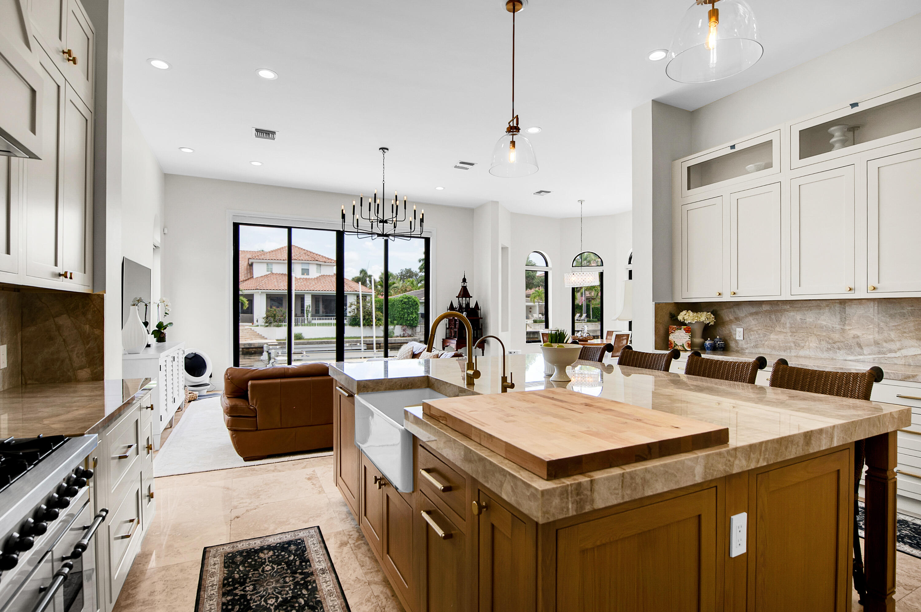 741 SW 15th Street