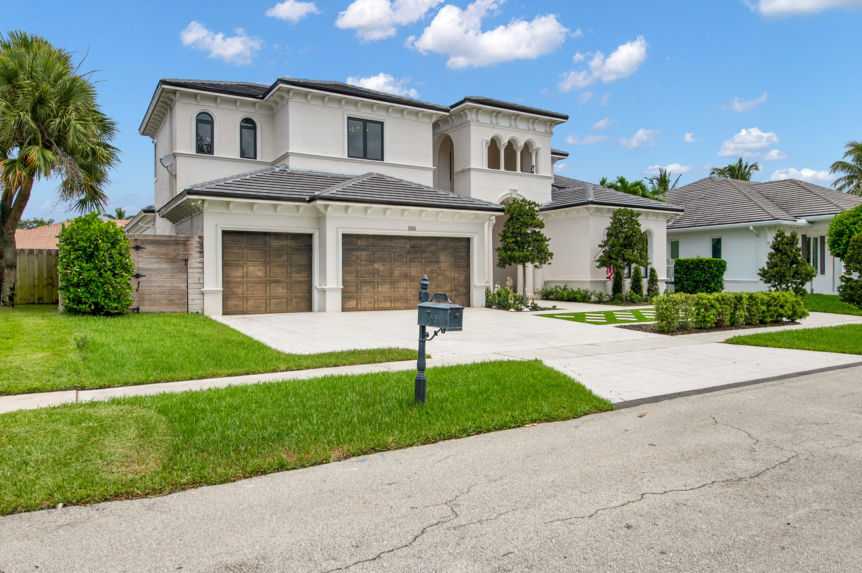 741 SW 15th Street
