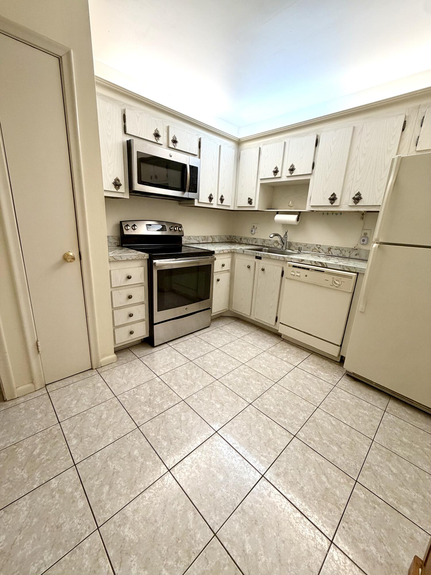 4740 NW 21st Street 311