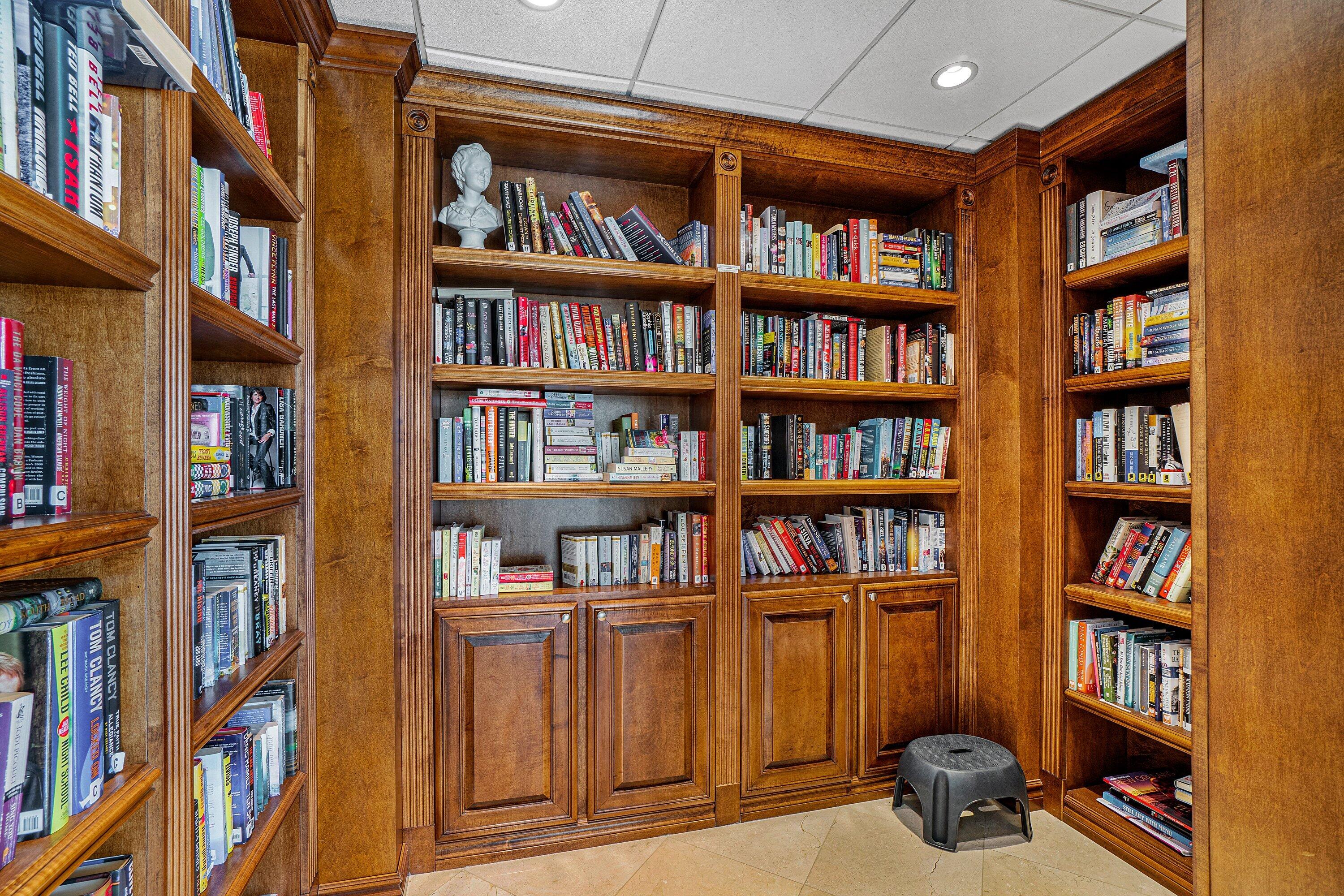 600 S OCEAN Boulevard 1007