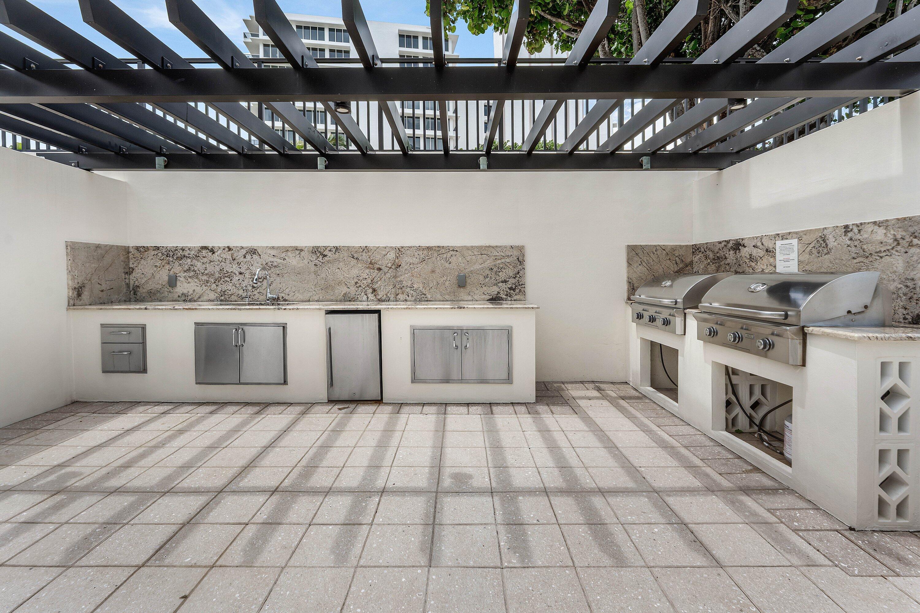 600 S OCEAN Boulevard 1007