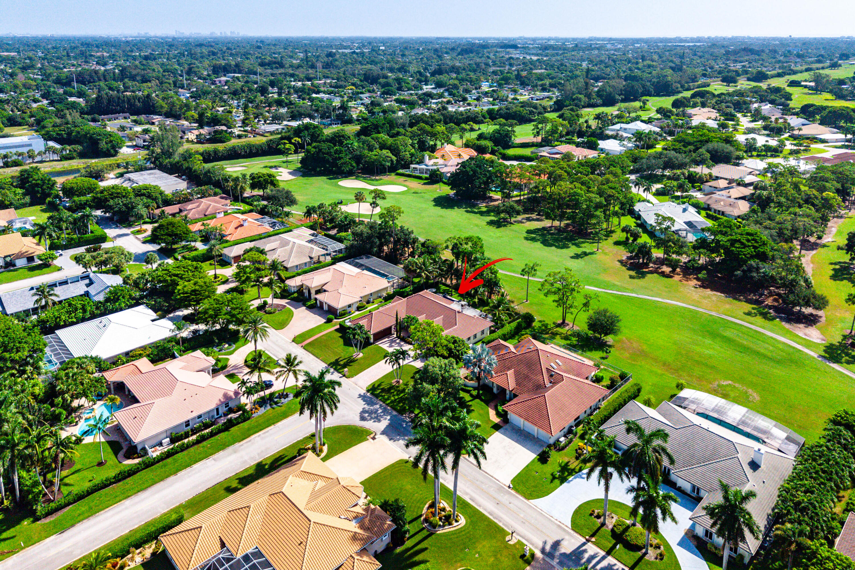 586 N Country Club Drive