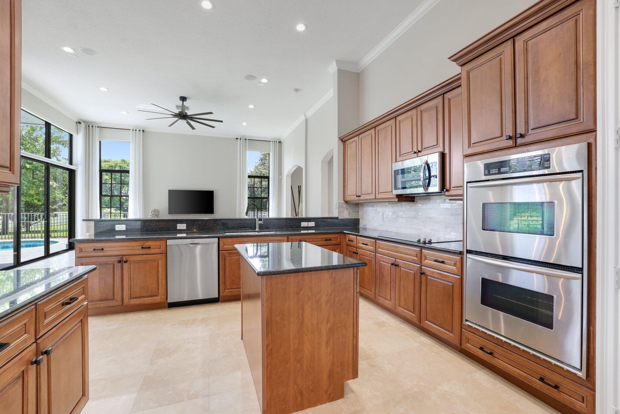 8977 Stone Pier Drive