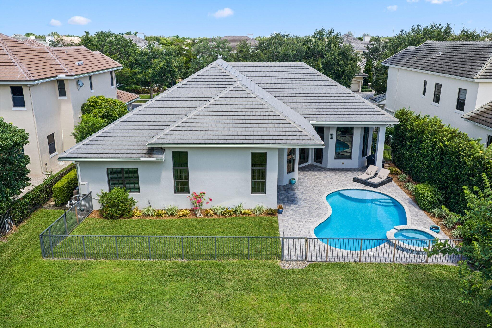8977 Stone Pier Drive