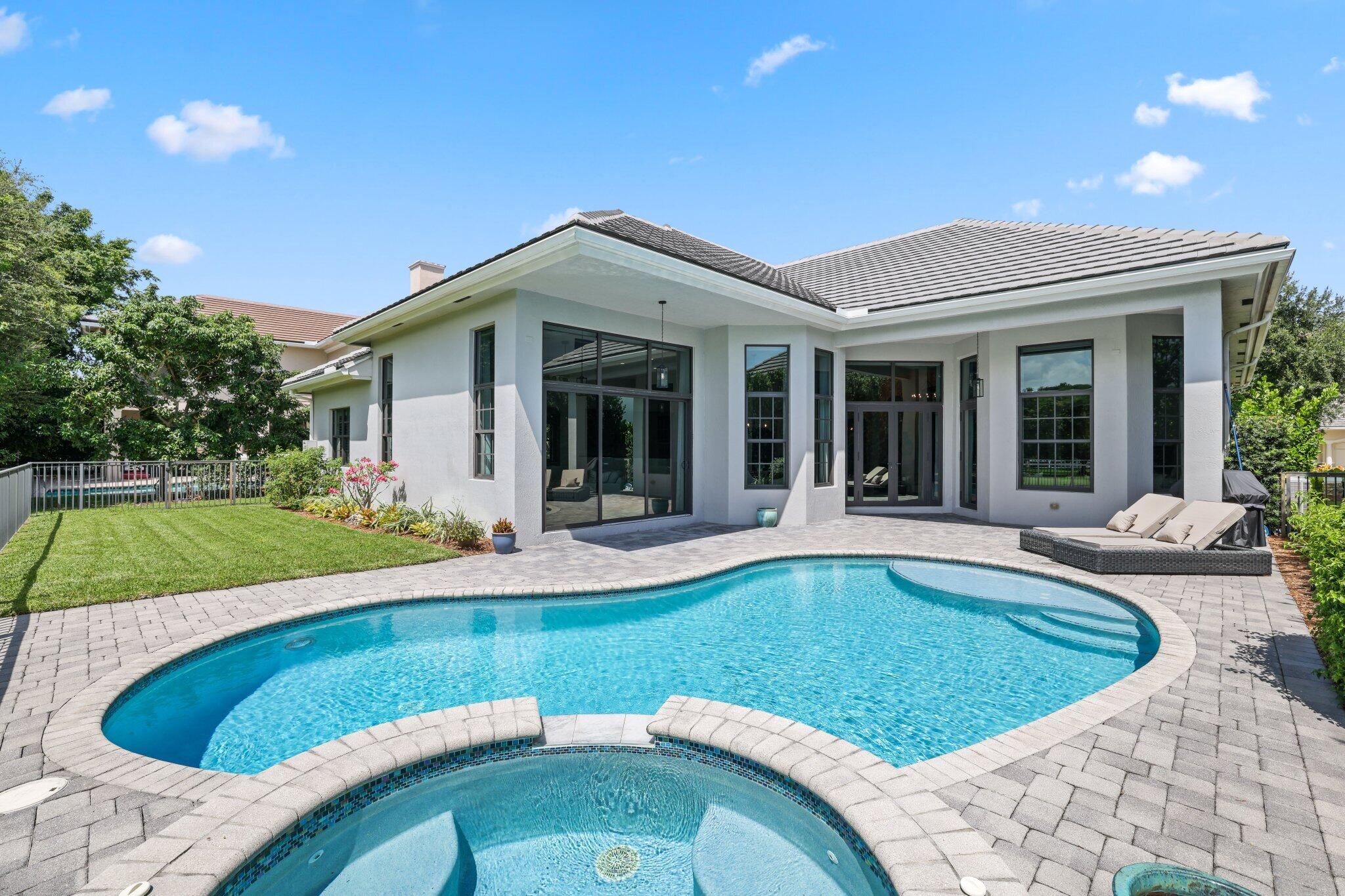 8977 Stone Pier Drive