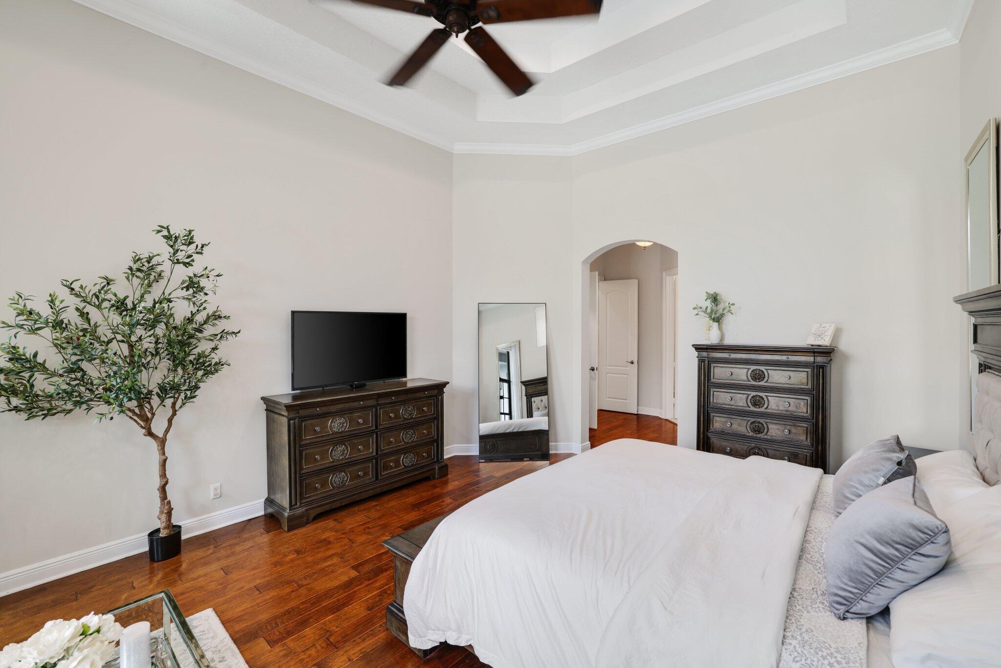 8977 Stone Pier Drive