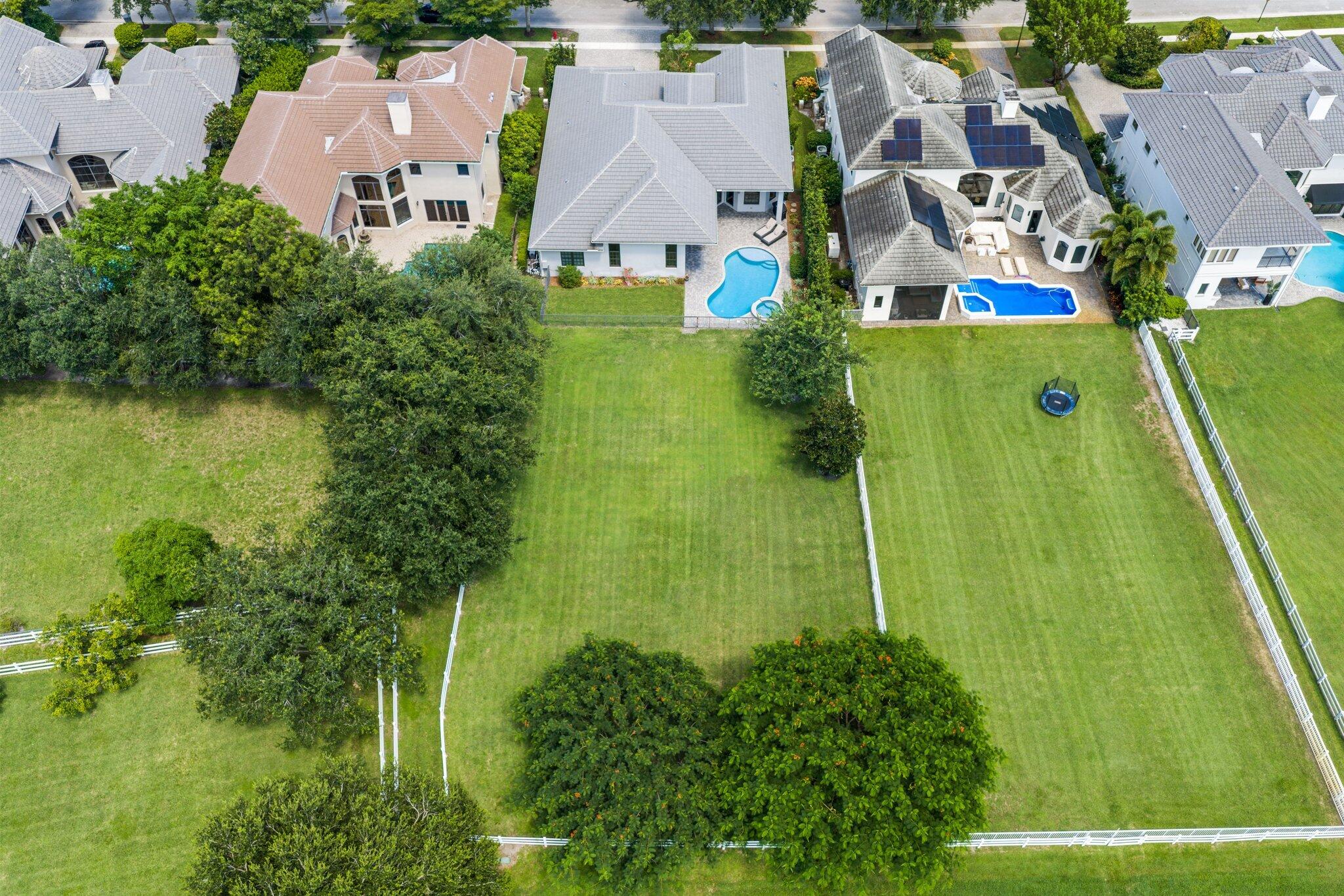 8977 Stone Pier Drive