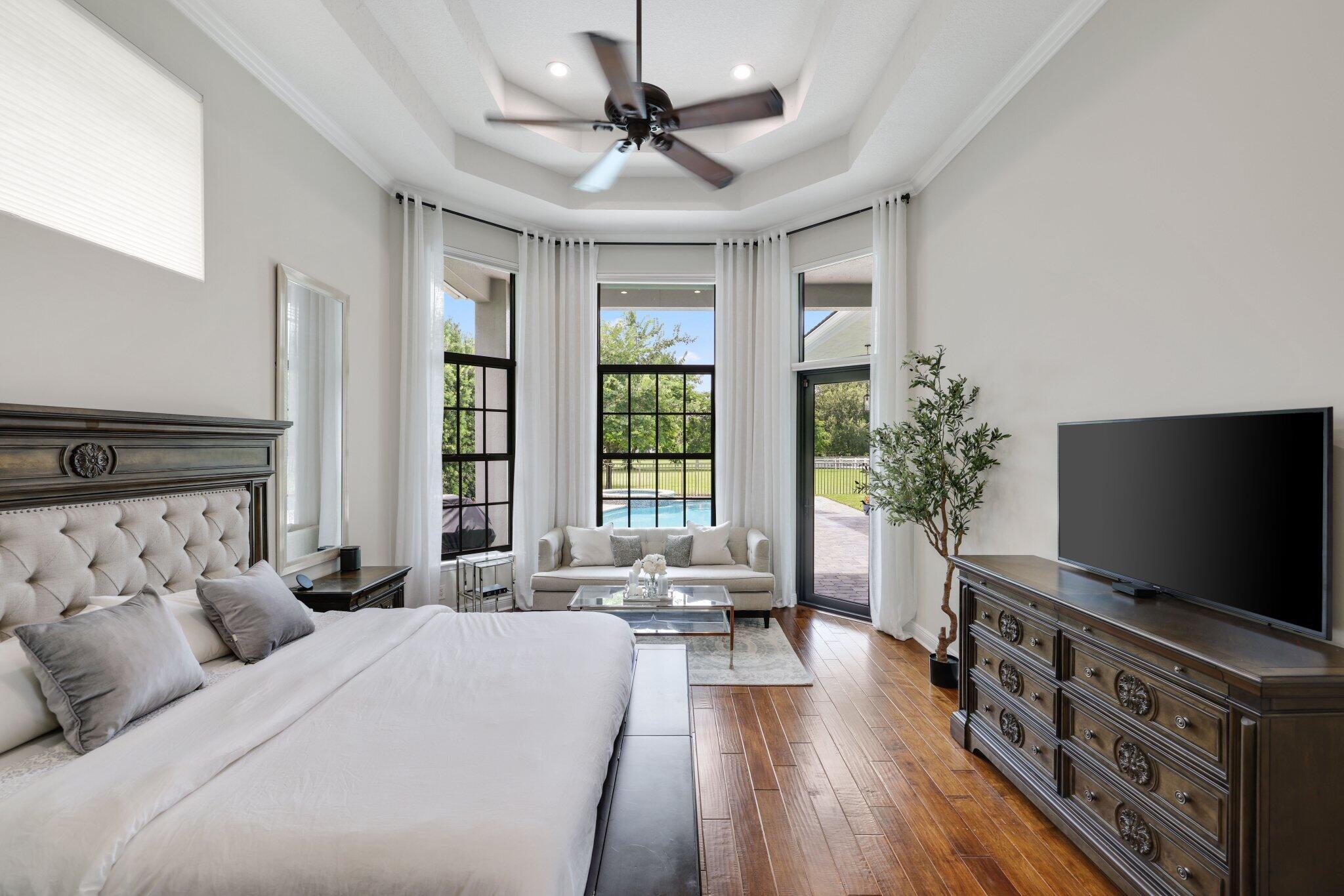 8977 Stone Pier Drive