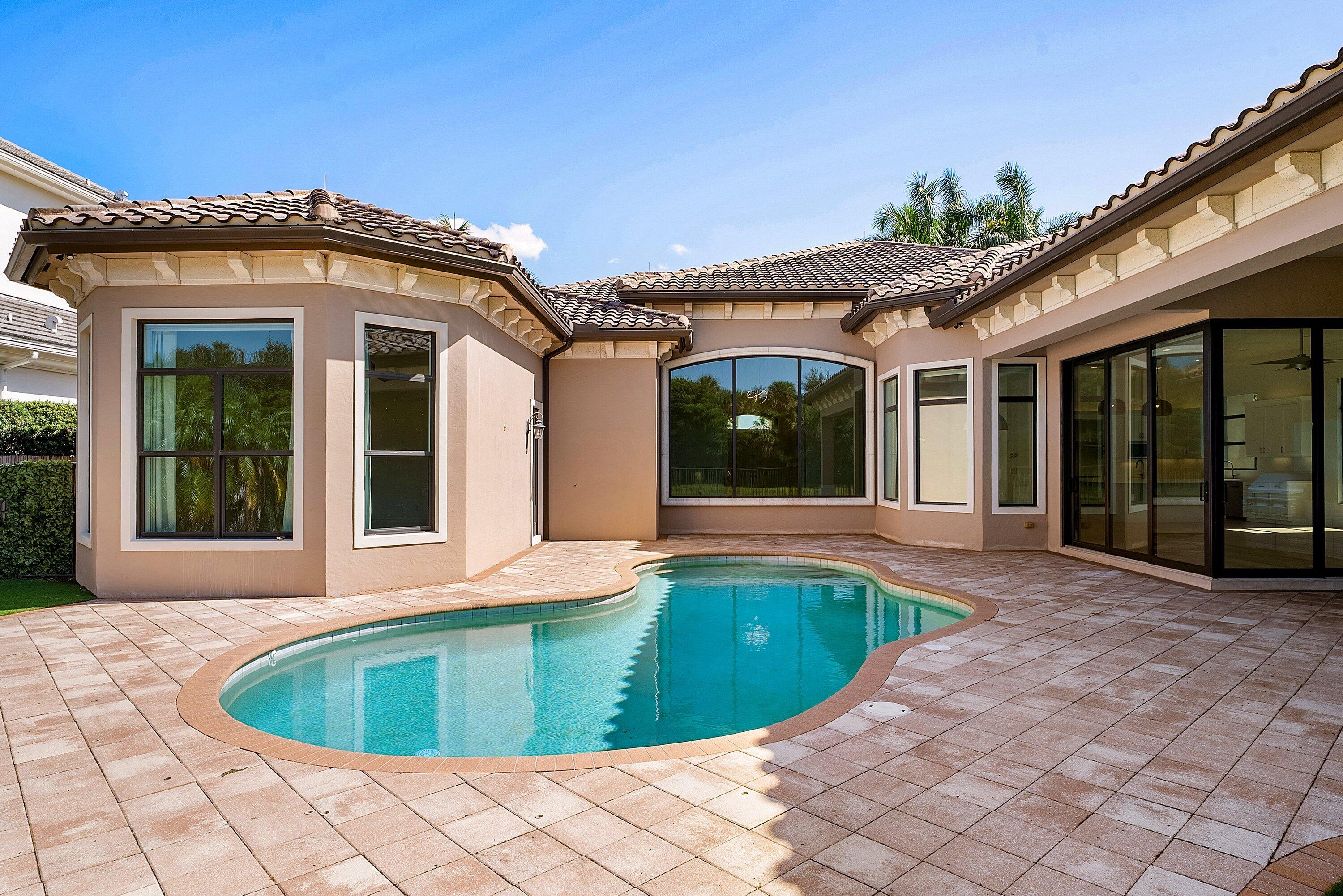 9599 Moritz Way