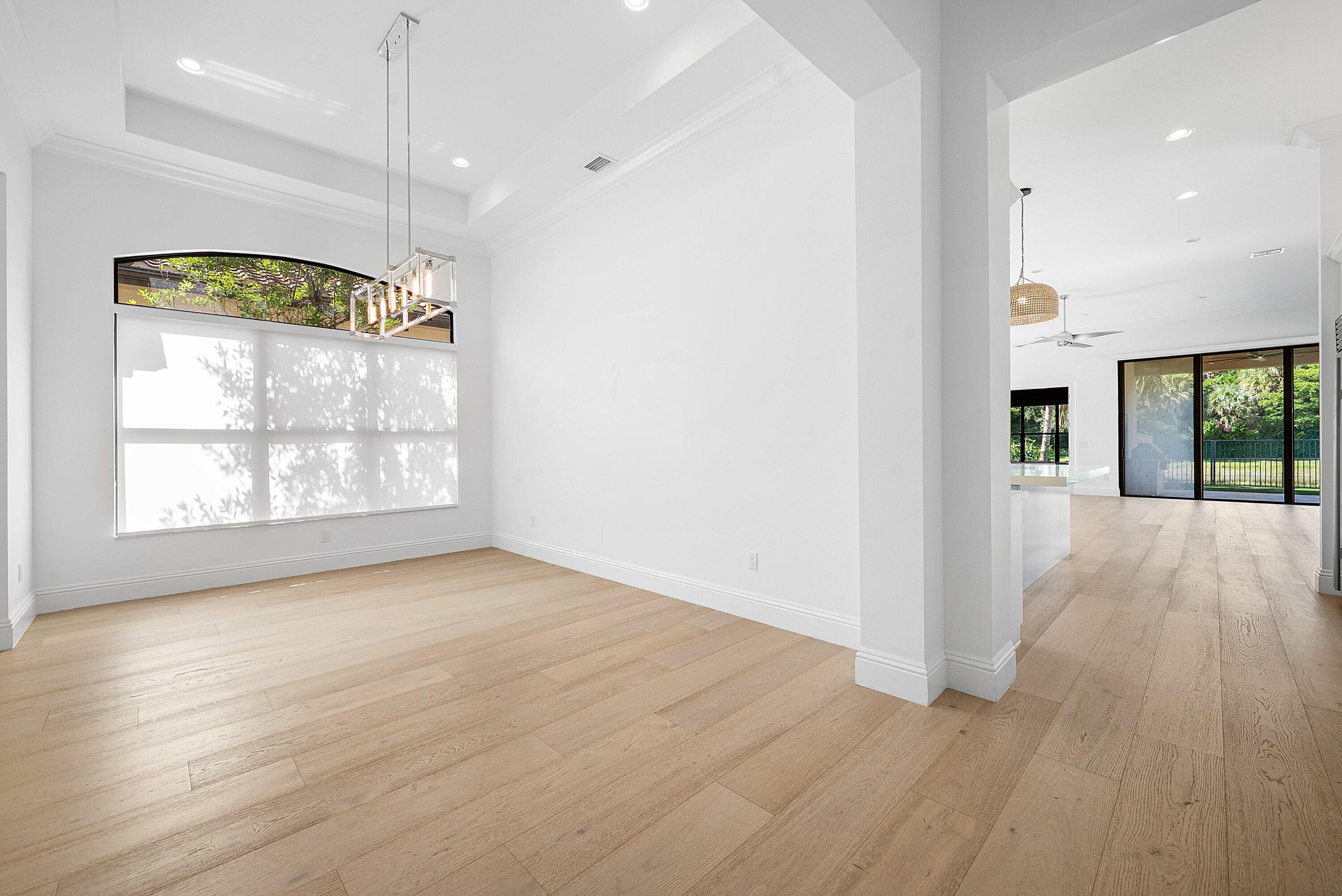9599 Moritz Way