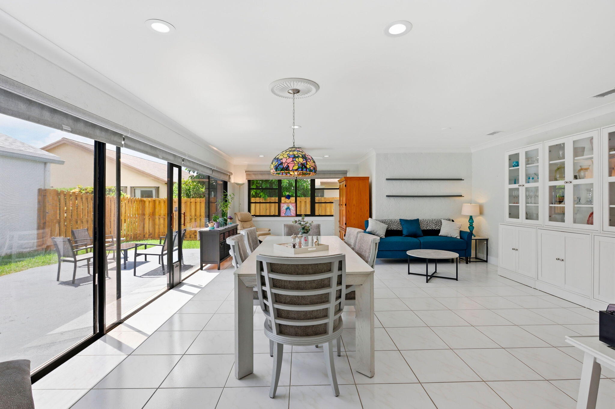 2390 NW 15TH Street NW