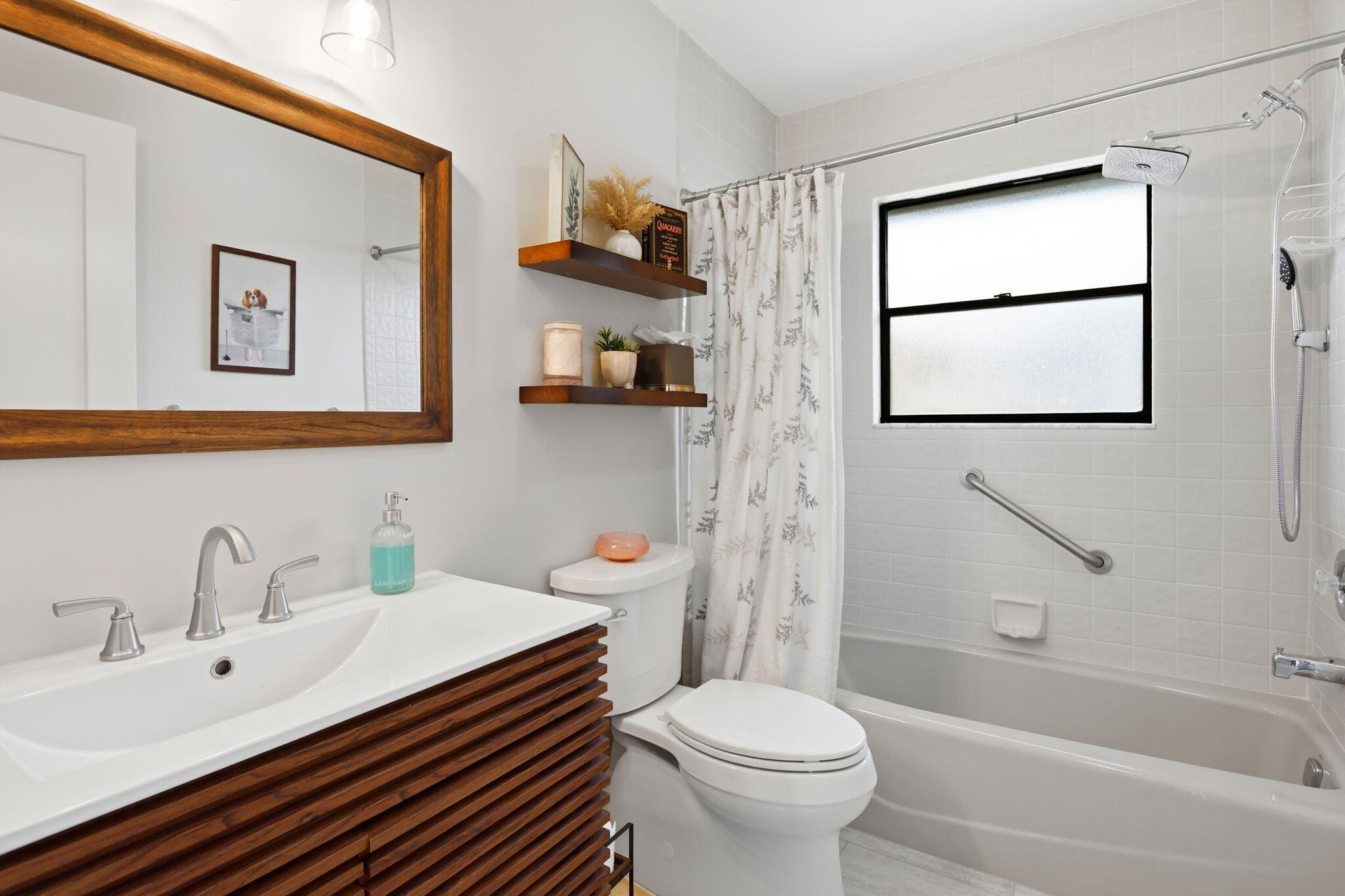 2390 NW 15TH Street NW