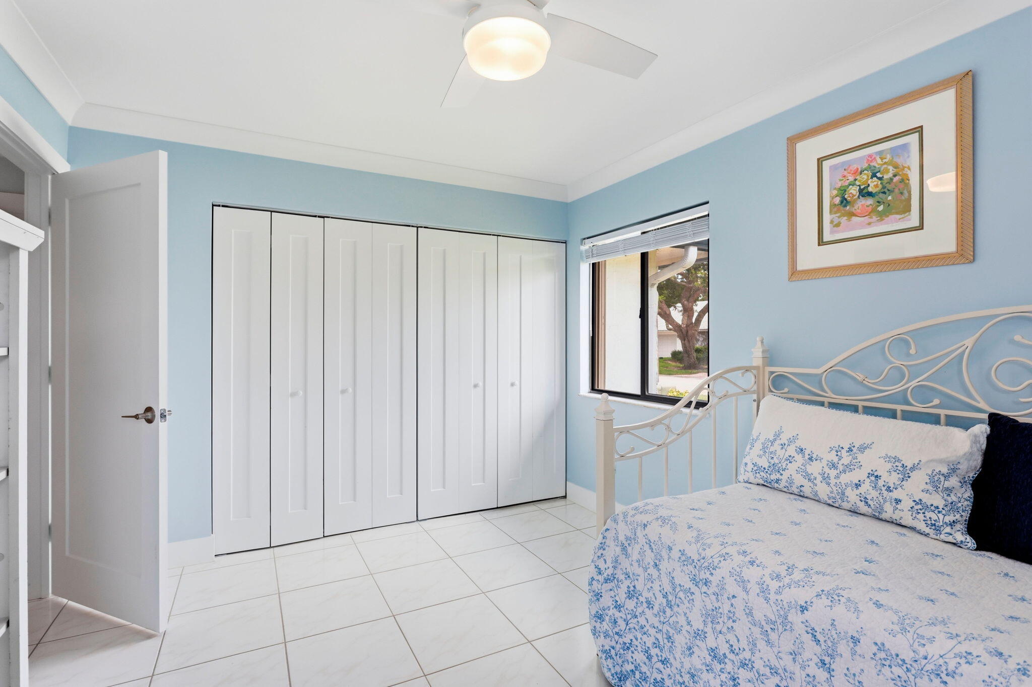 2390 NW 15TH Street NW