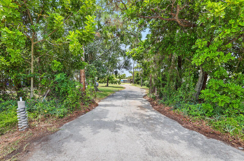4309 GULFSTREAM Road