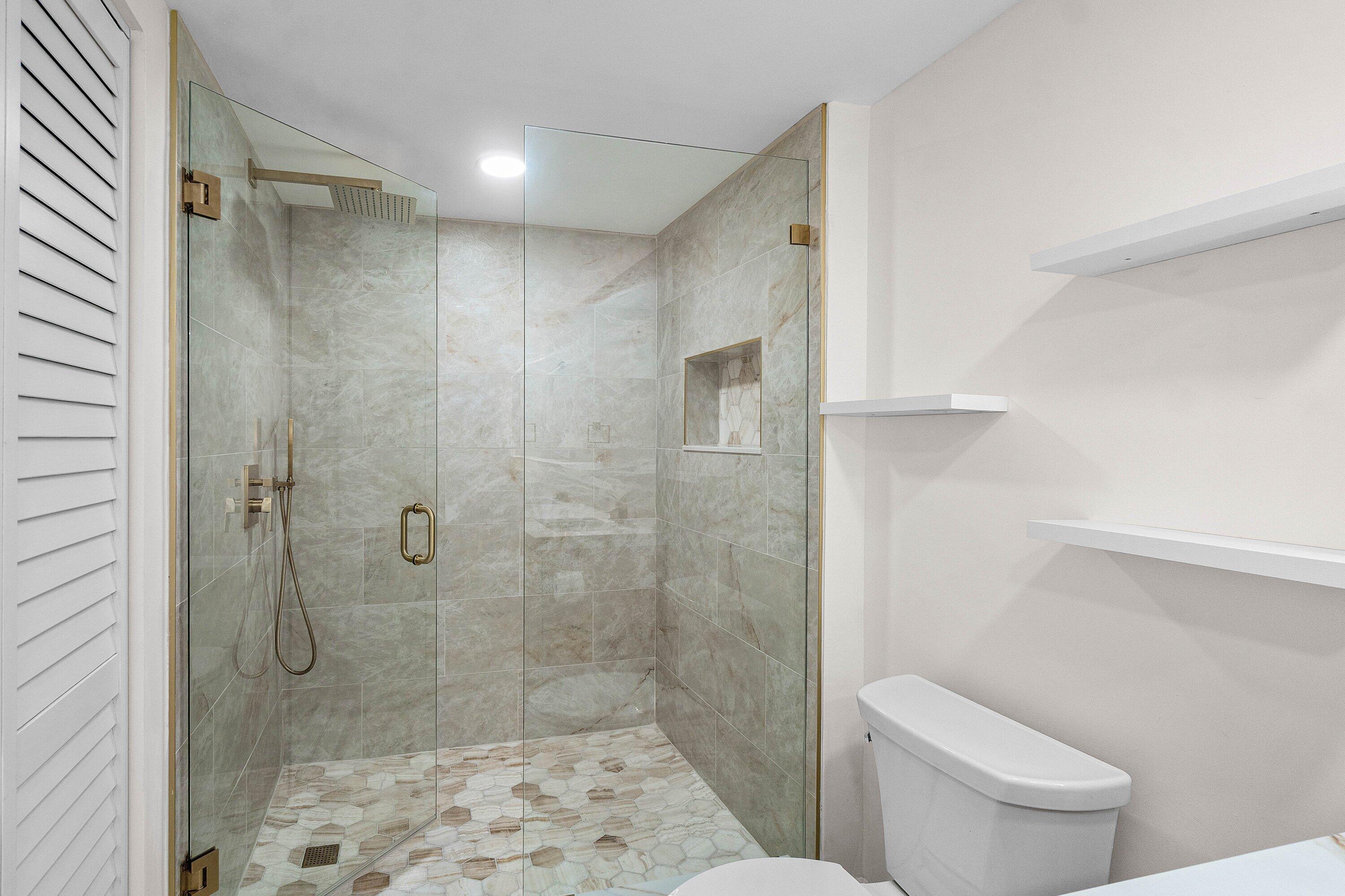 23 Southport Lane H