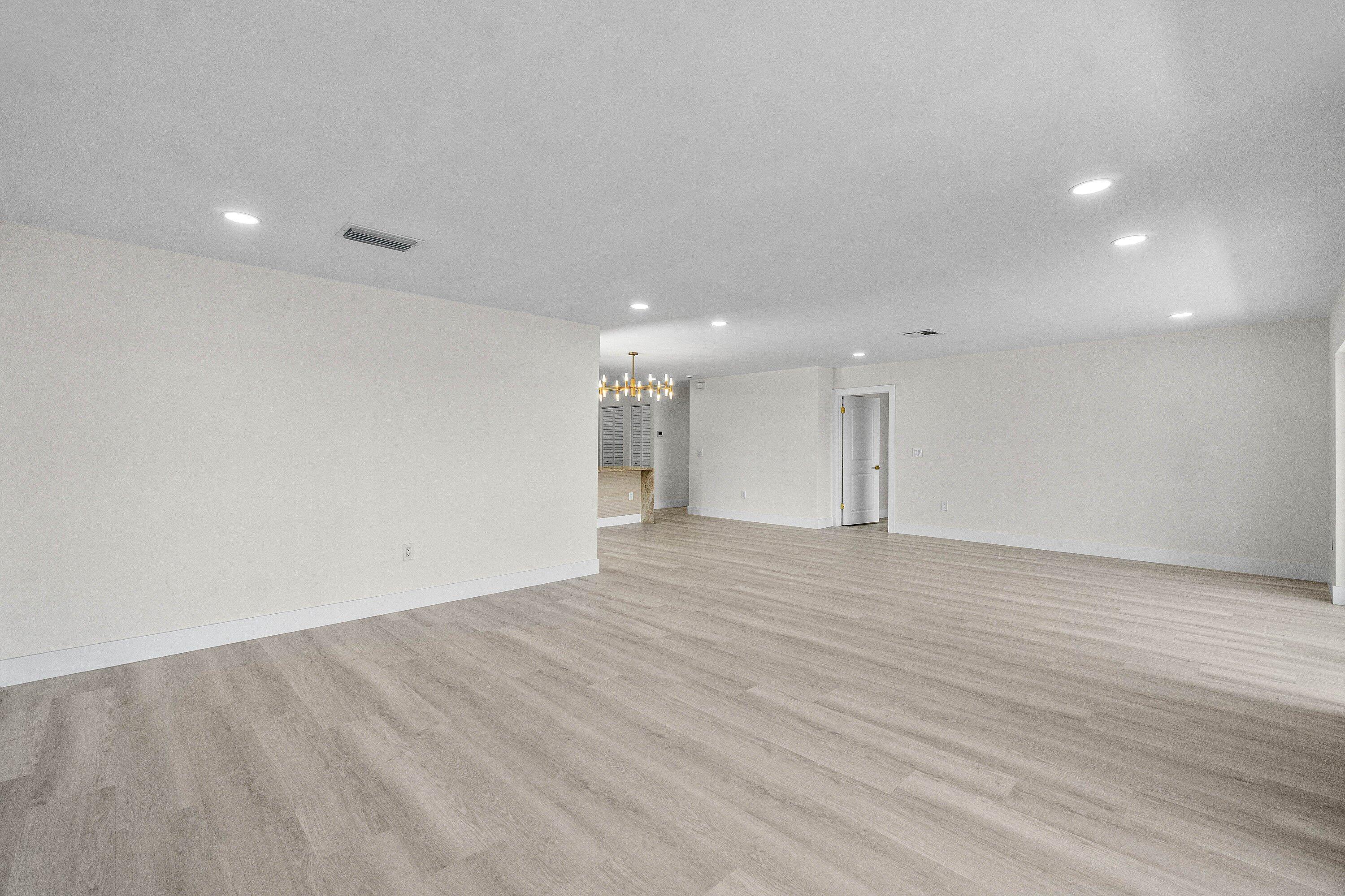 23 Southport Lane H