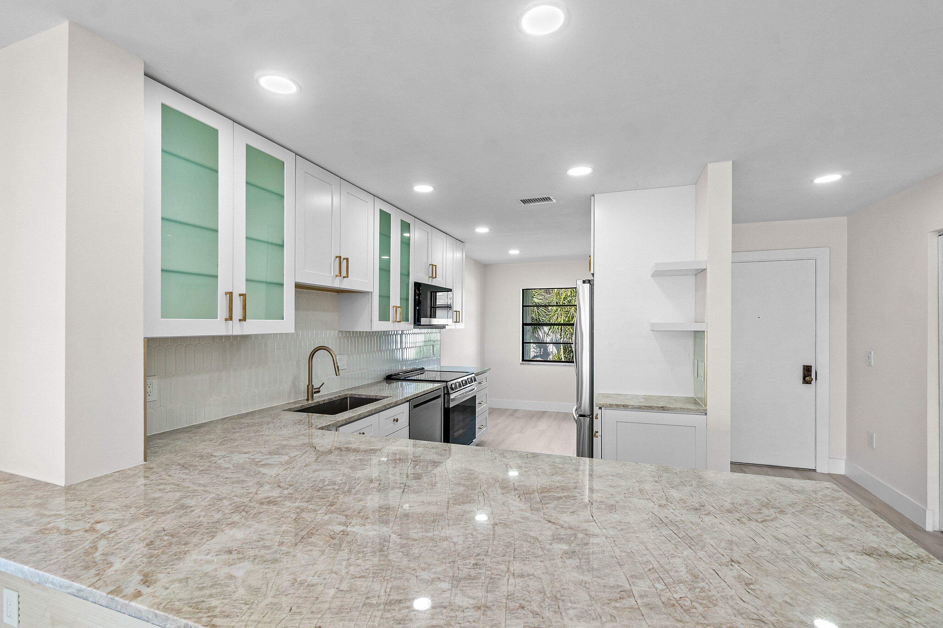 23 Southport Lane H