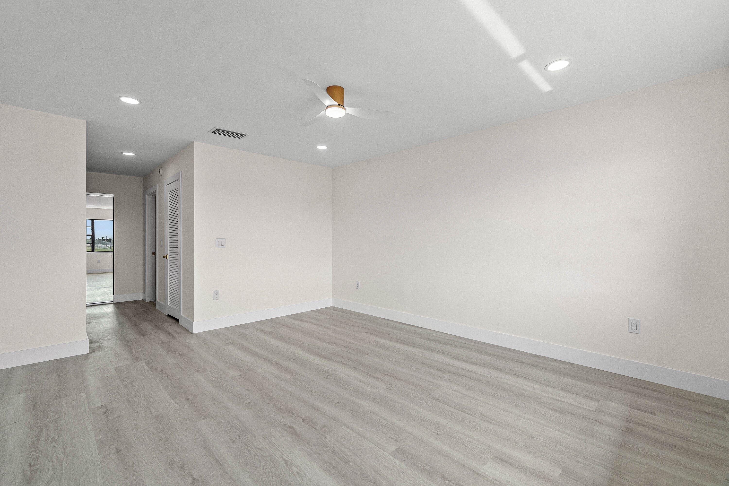 23 Southport Lane H