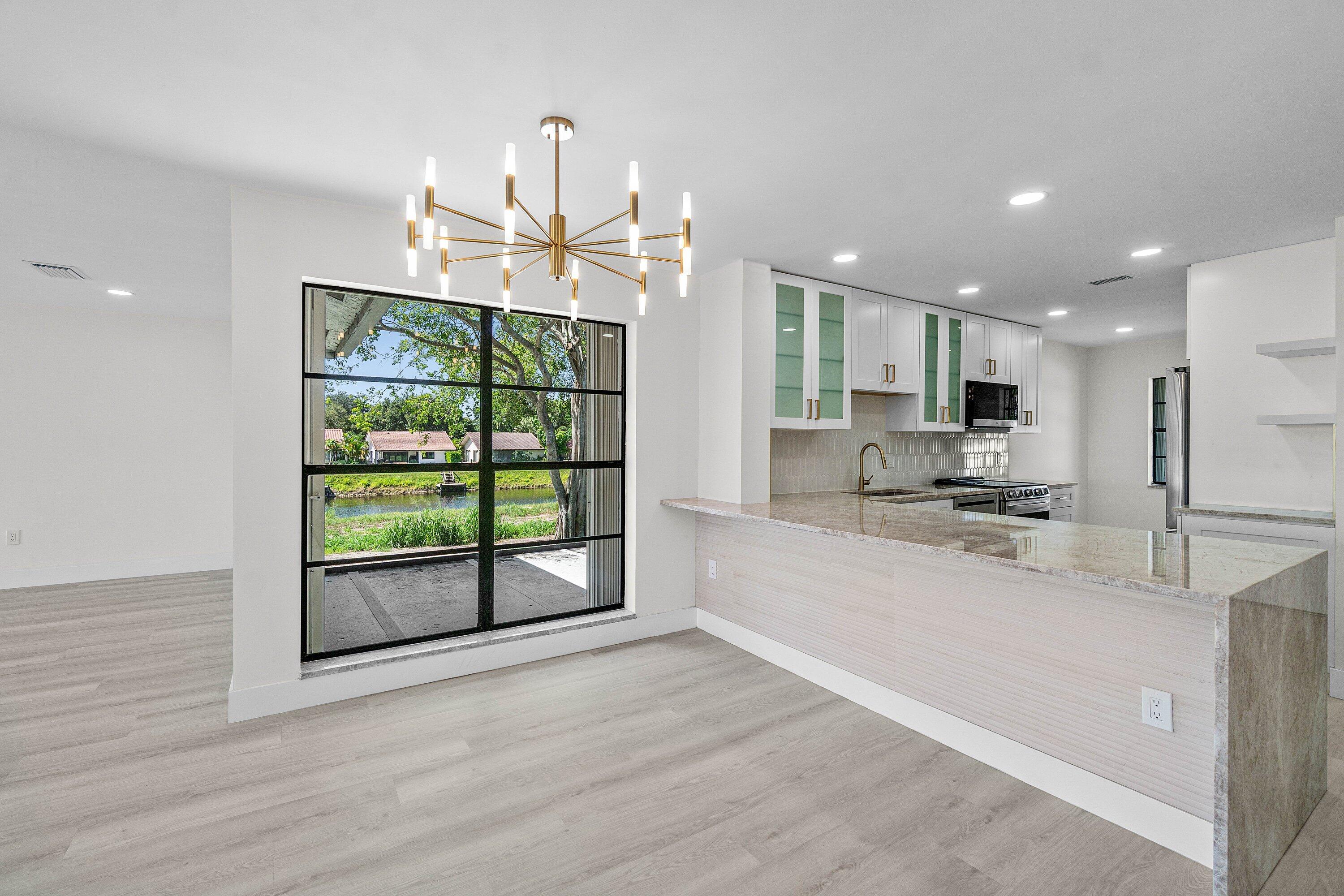 23 Southport Lane H