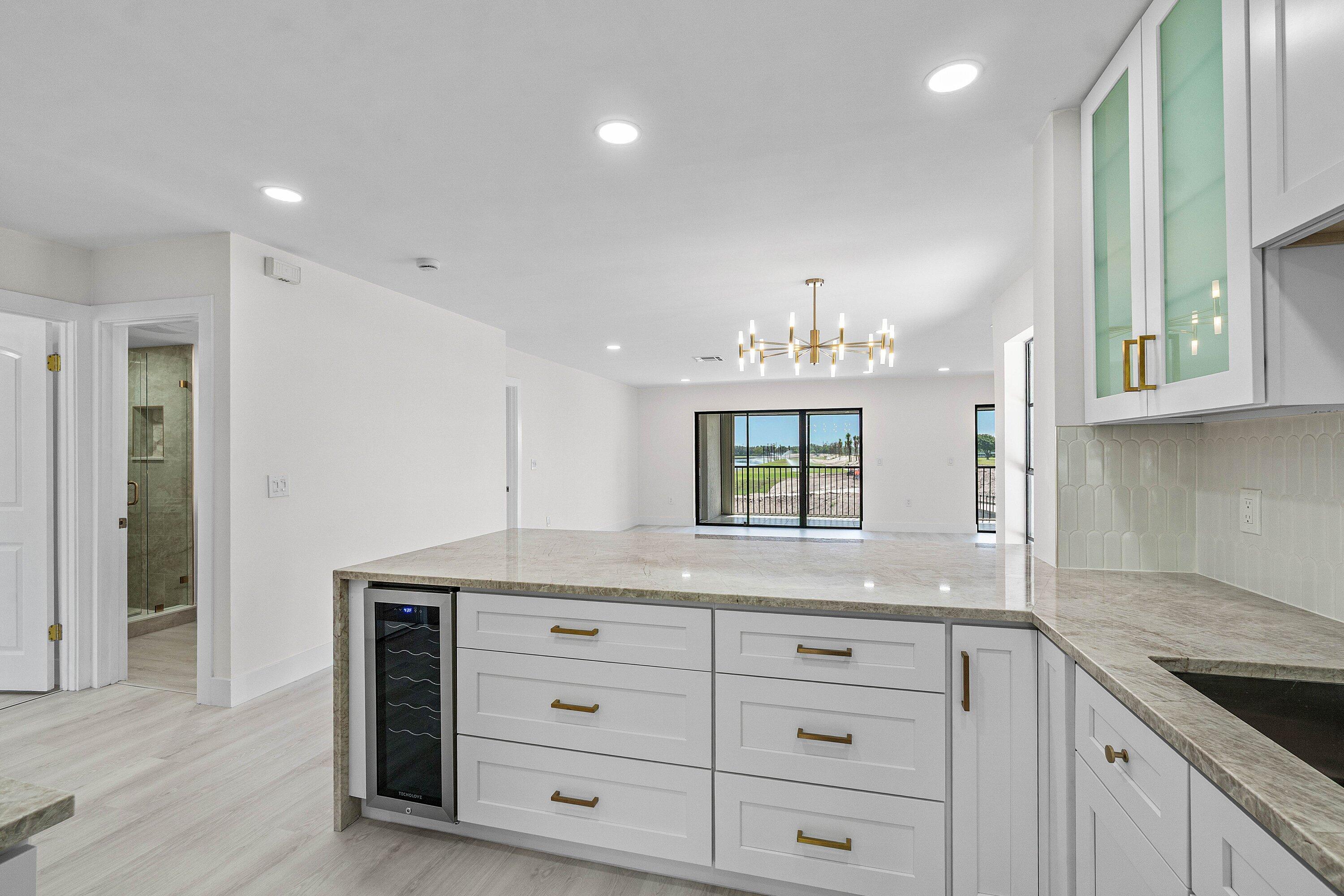 23 Southport Lane H