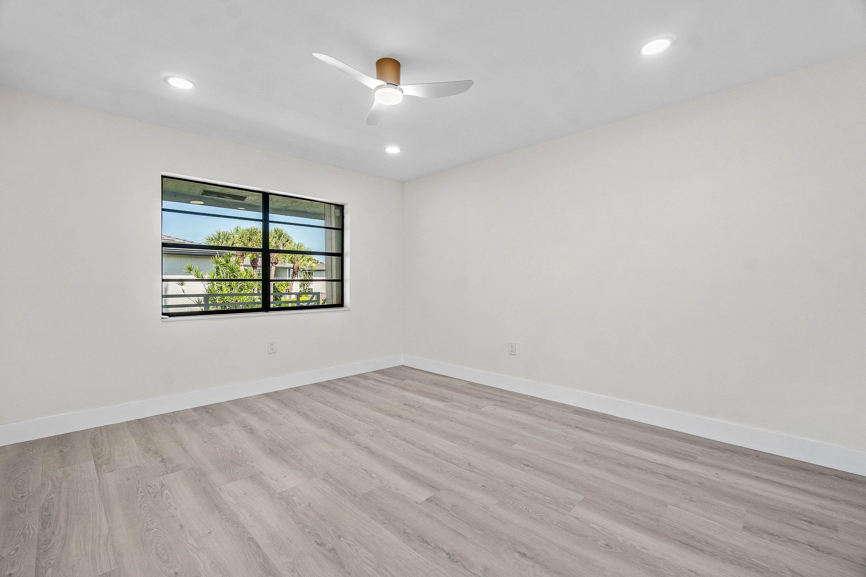 23 Southport Lane H