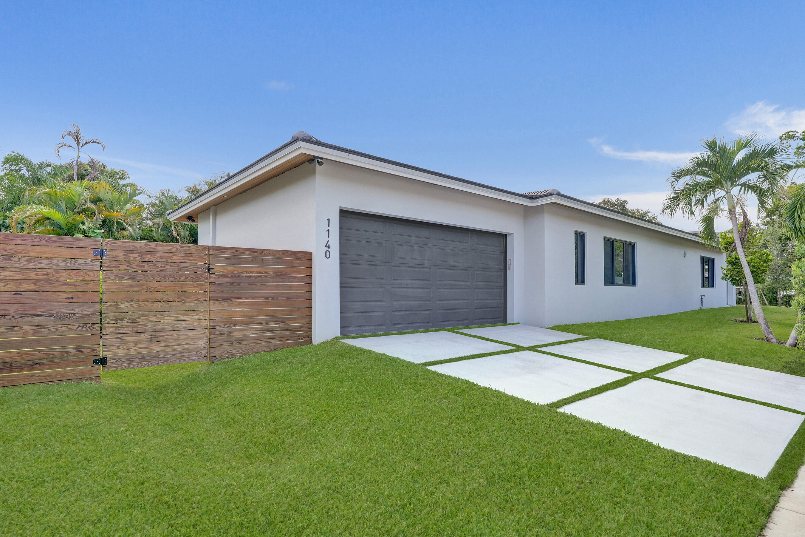 1140 SE 6TH Terrace