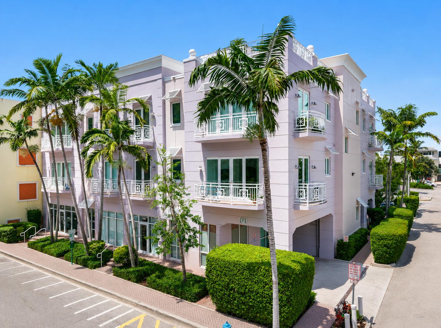 12 SE 1ST Avenue 201