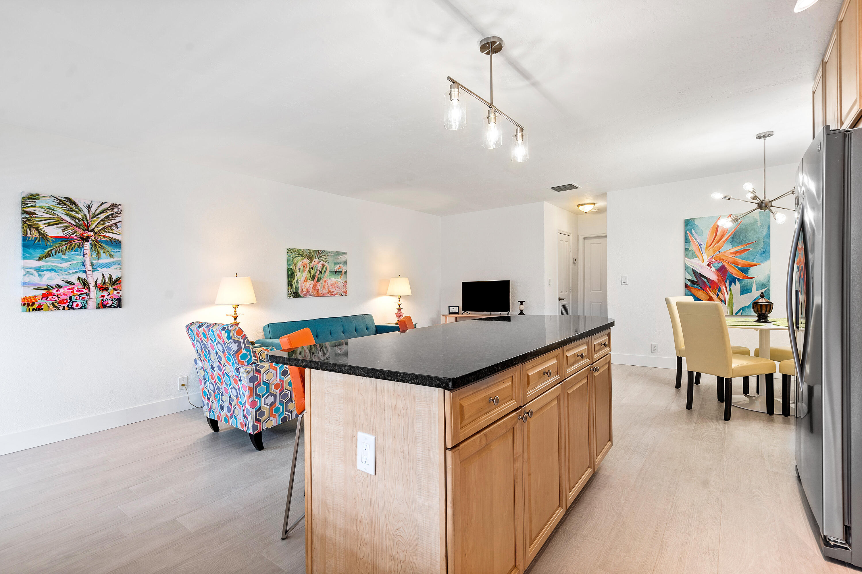 2881 NE 32ND Street 220