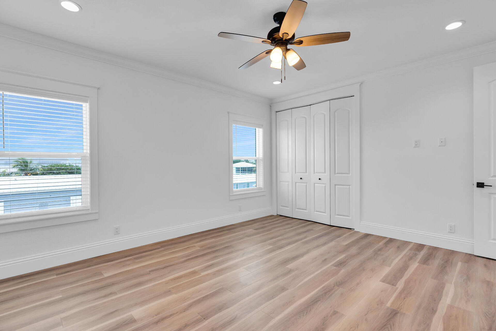 1157 91ST COURT OCEAN