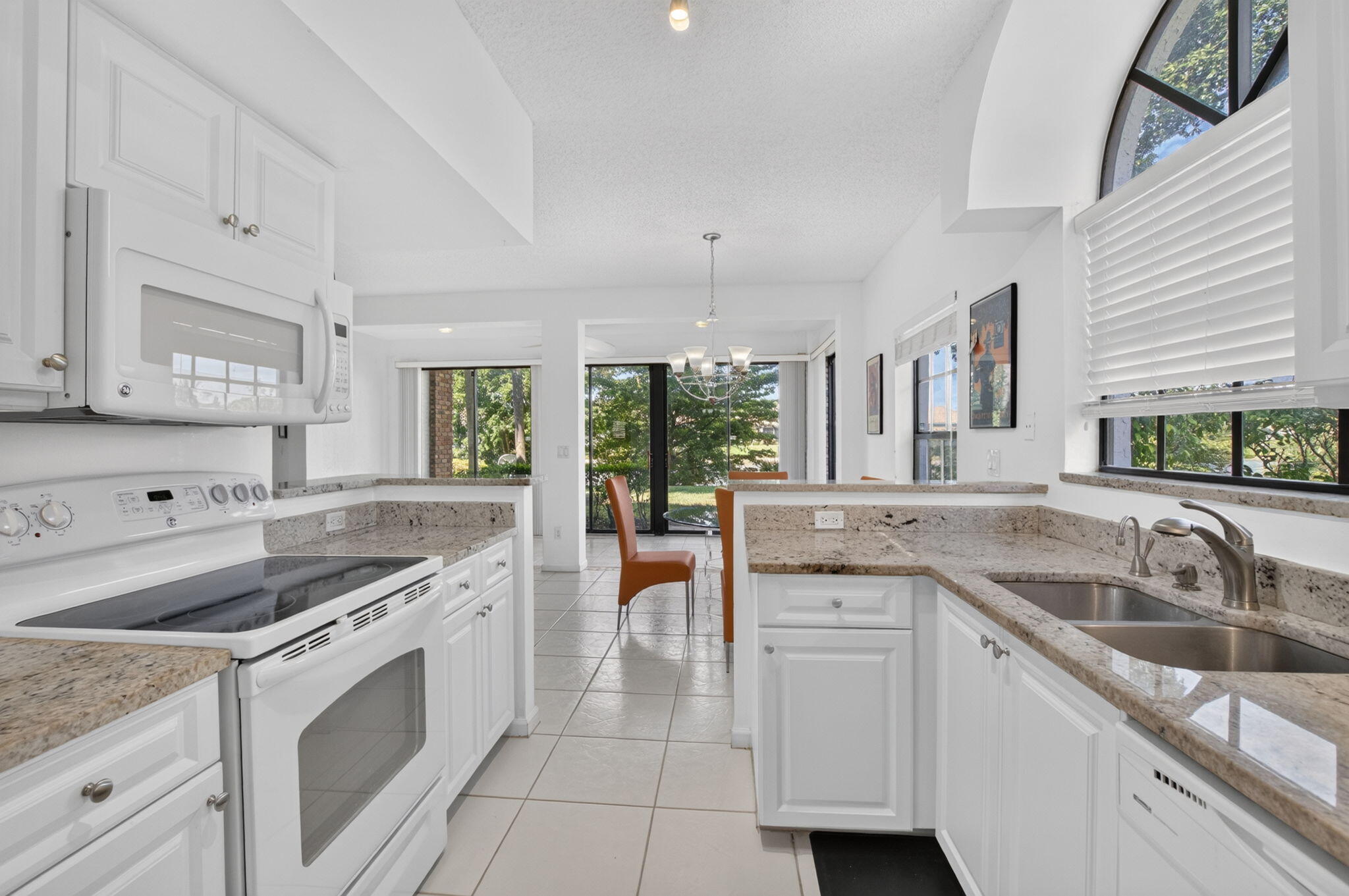 8065 Aberdeen Drive 102