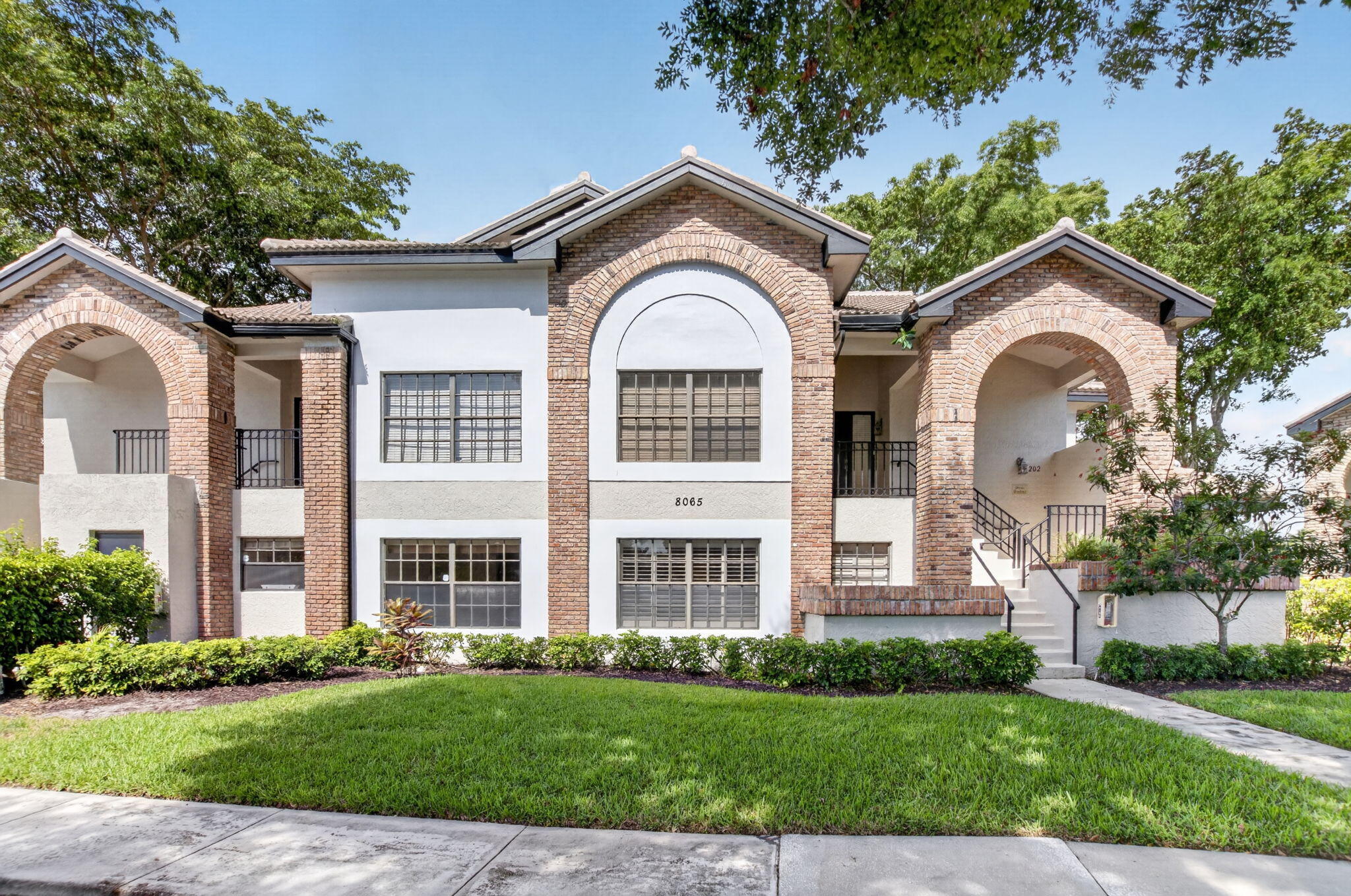 8065 Aberdeen Drive 102