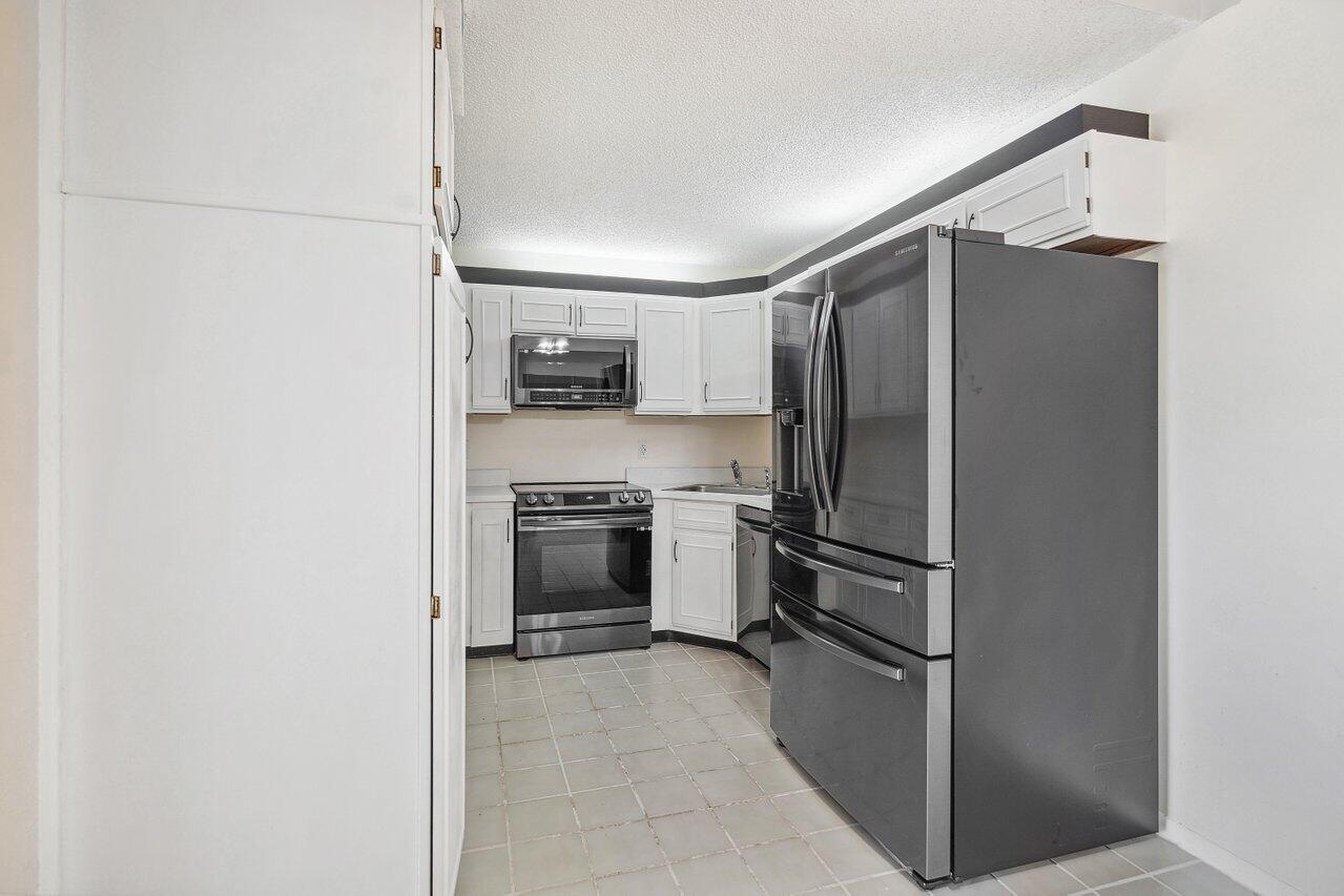 13770 ONEIDA Drive D2