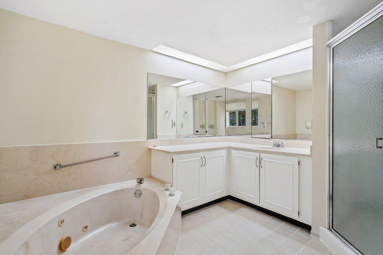 13770 ONEIDA Drive D2