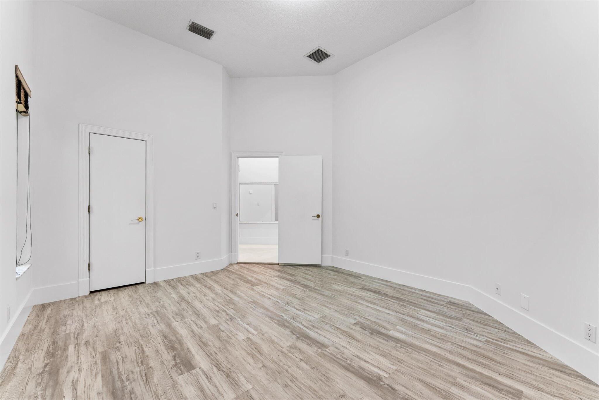 7876 Mandarin Drive