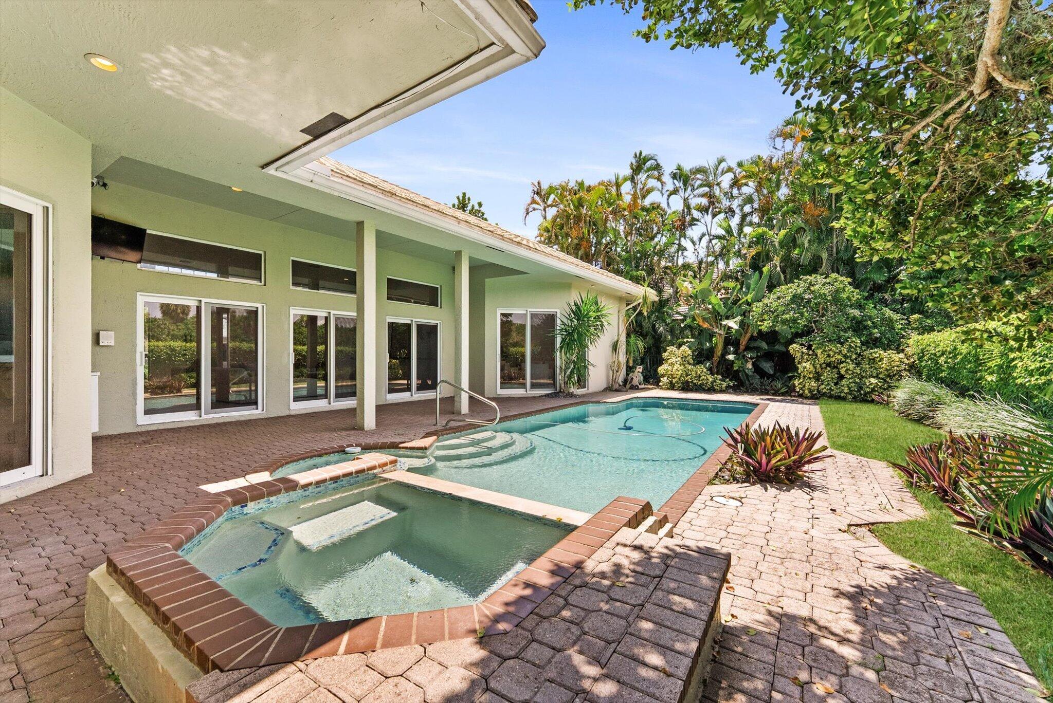 7876 Mandarin Drive