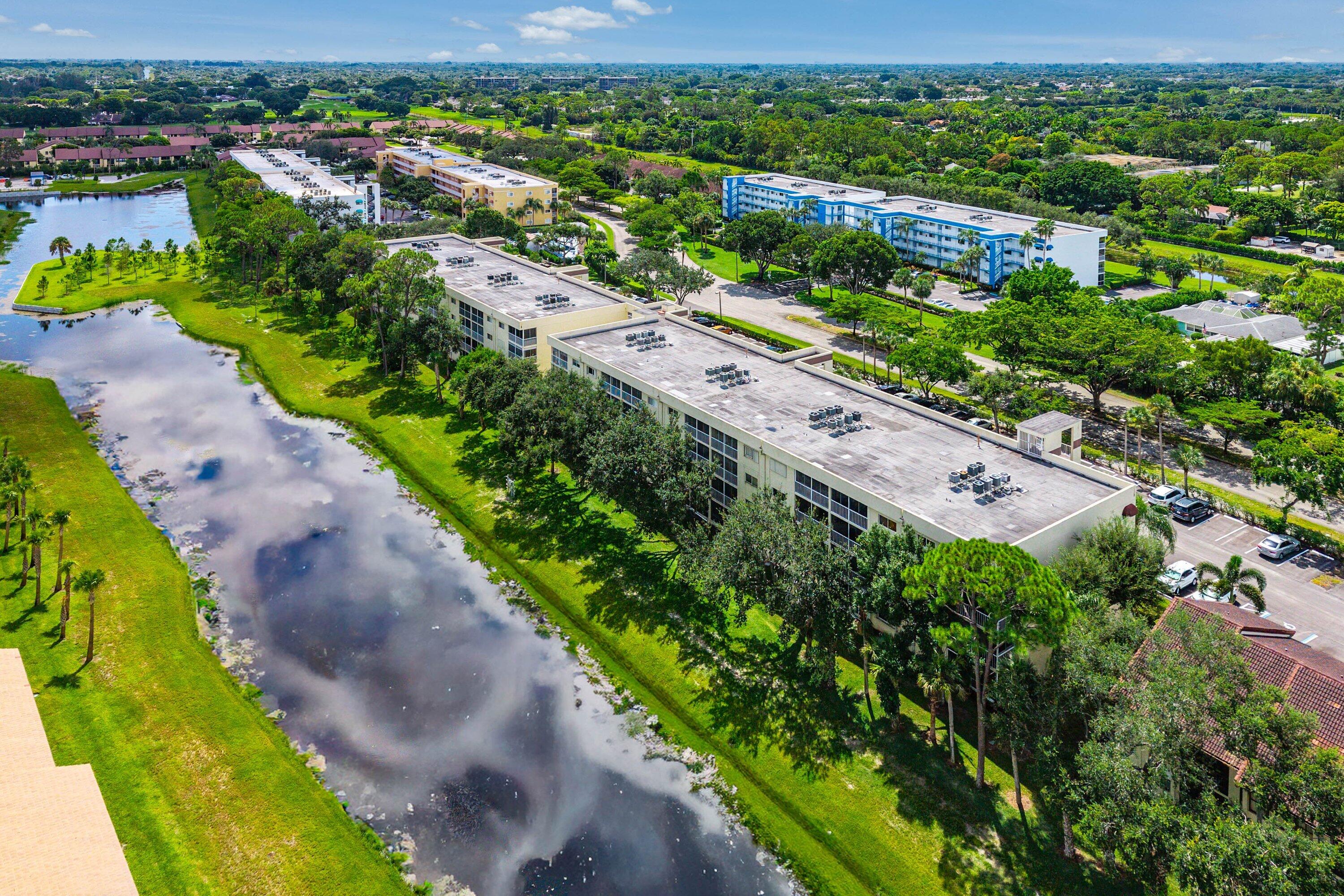 4735 LUCERNE LAKES Boulevard E 402
