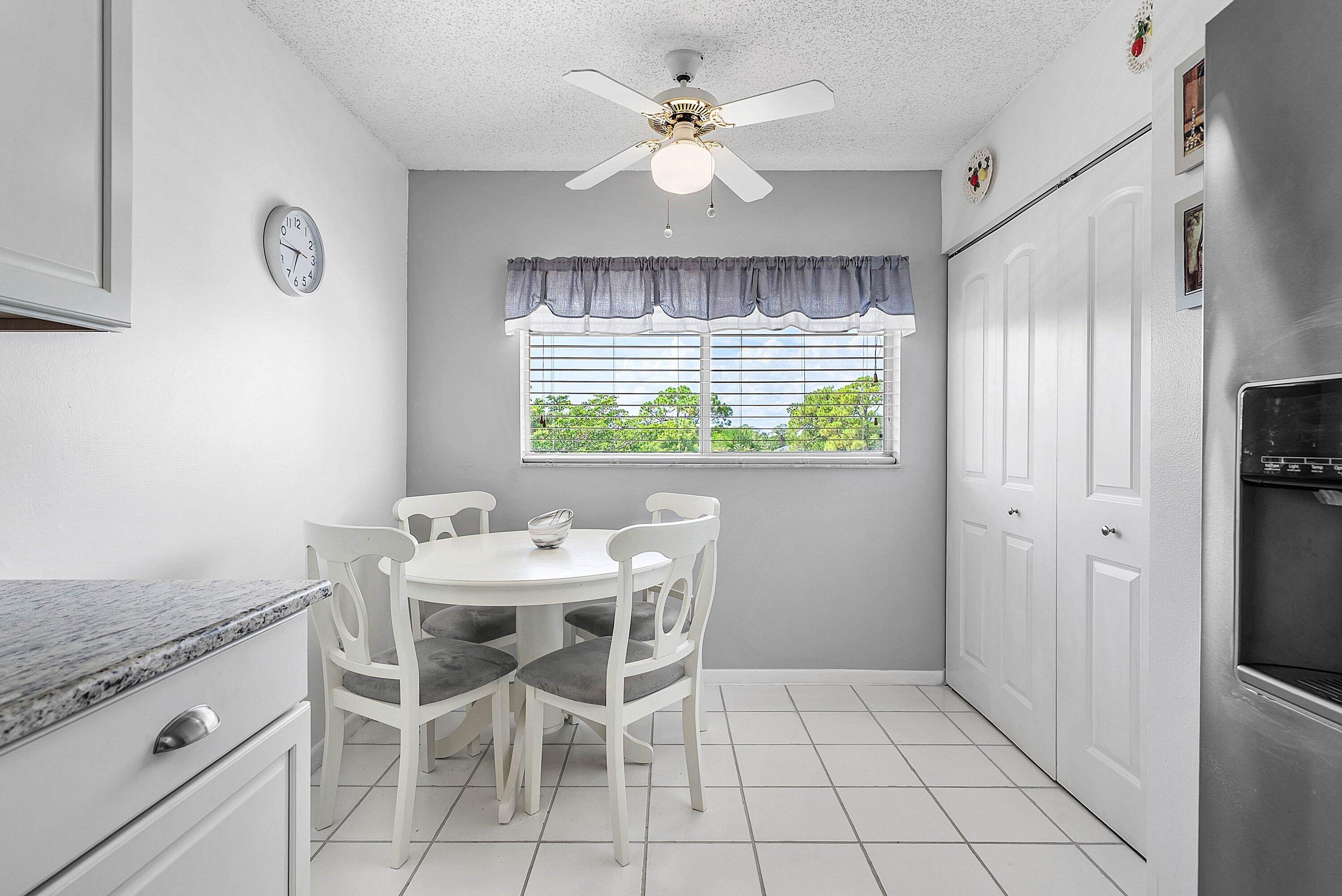 4735 LUCERNE LAKES Boulevard E 402