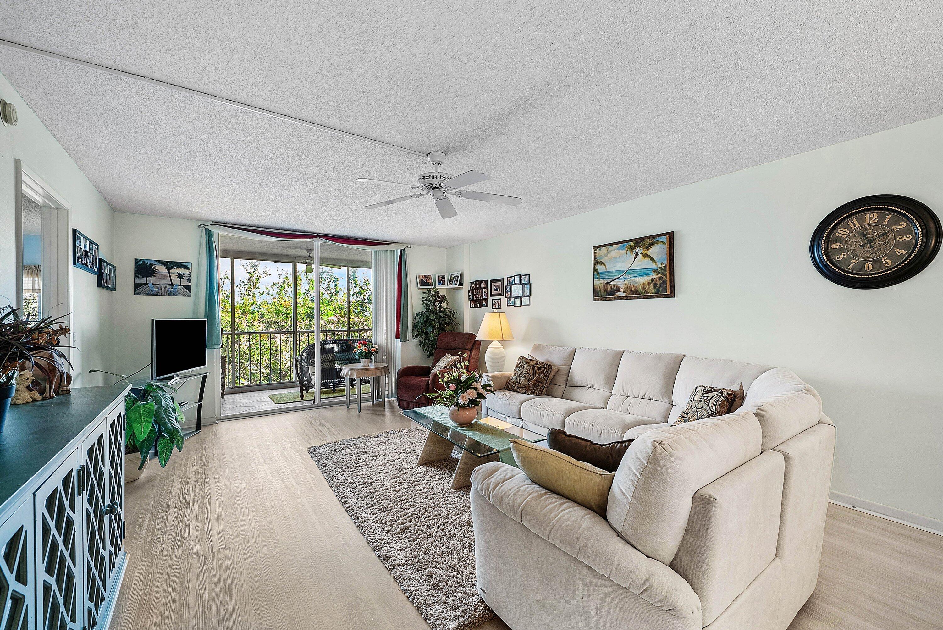 4735 LUCERNE LAKES Boulevard E 402