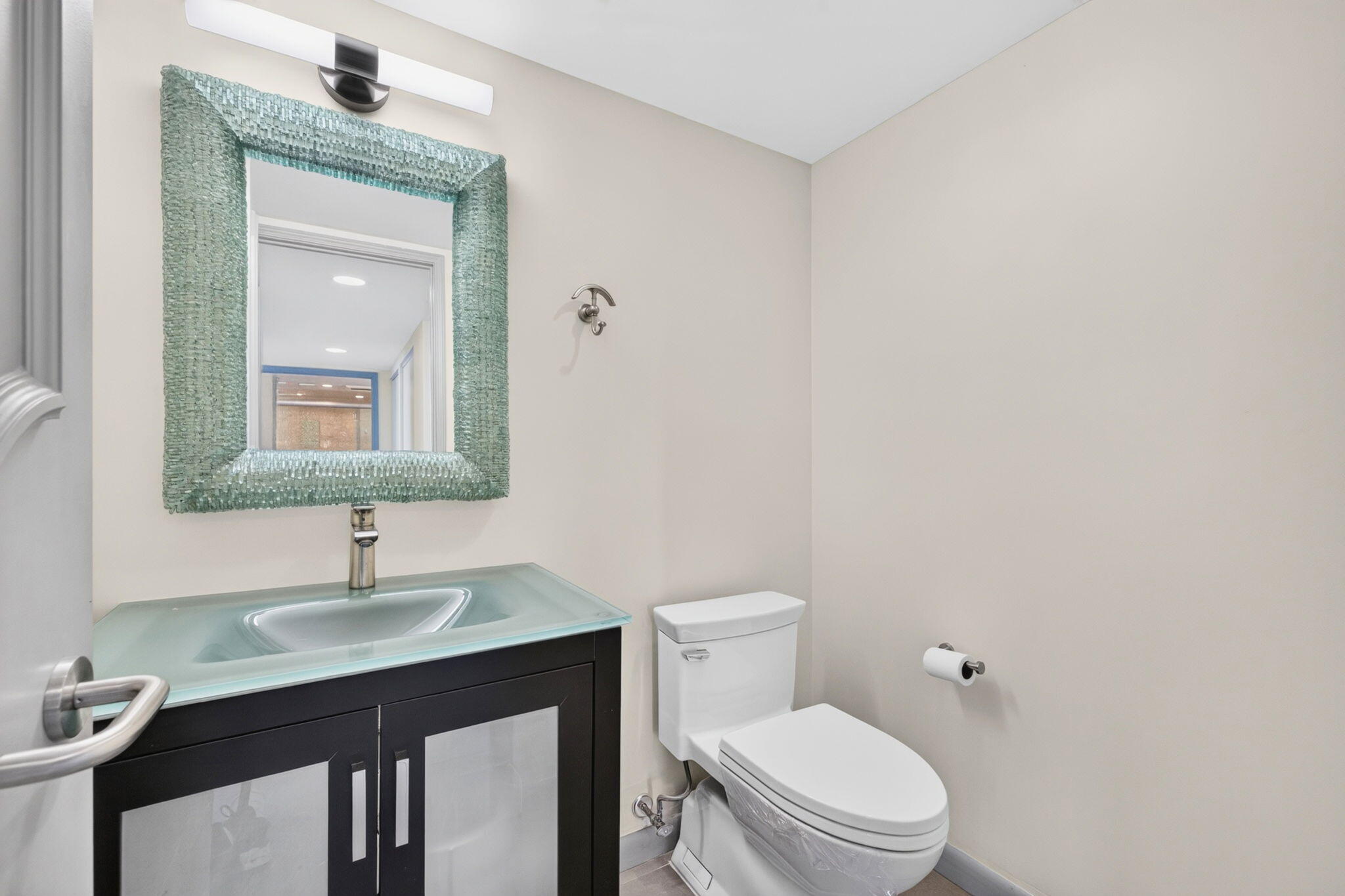 777 Bayshore Drive 701