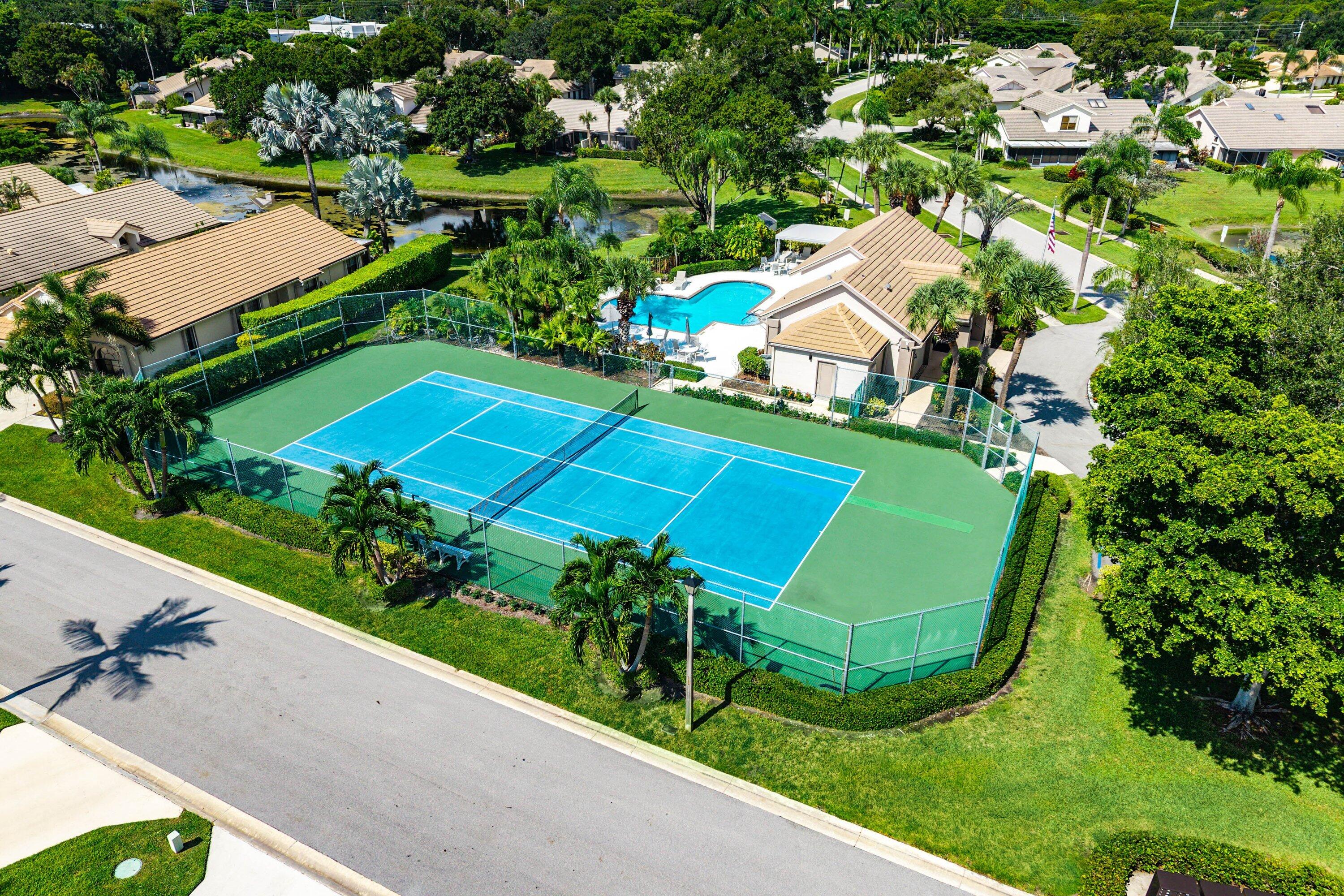 4830 BRIGHTON LAKES Boulevard