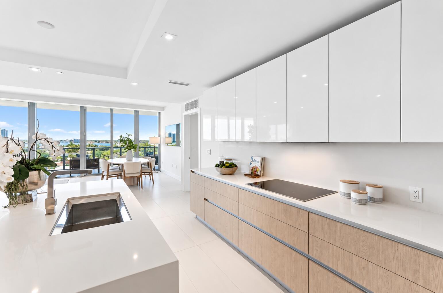 3100 N Ocean Drive P-701