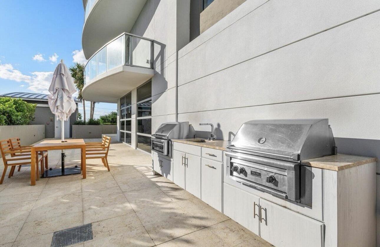 3100 N Ocean Drive P-701