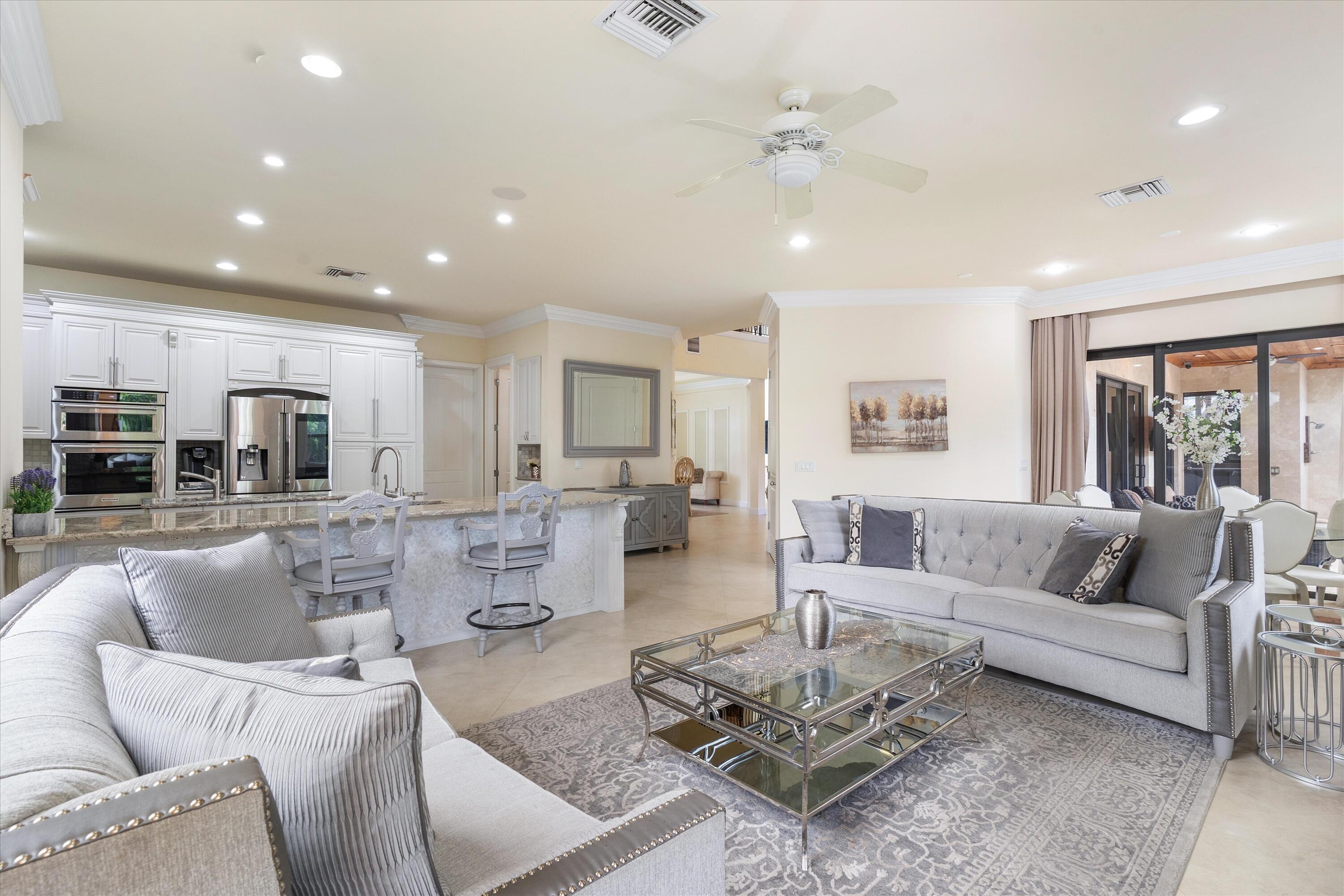 301 SANDALWOOD Lane