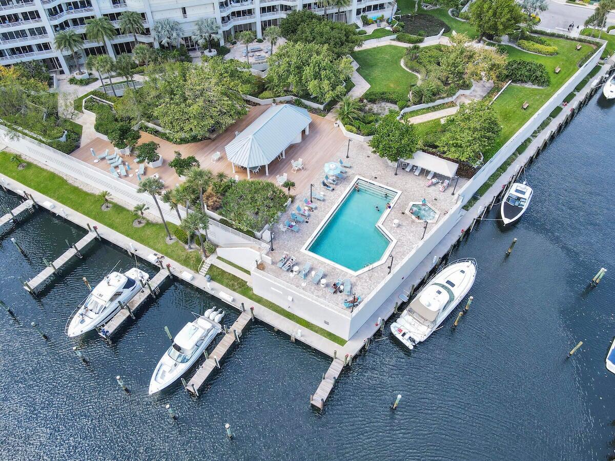 4201 N OCEAN 1605