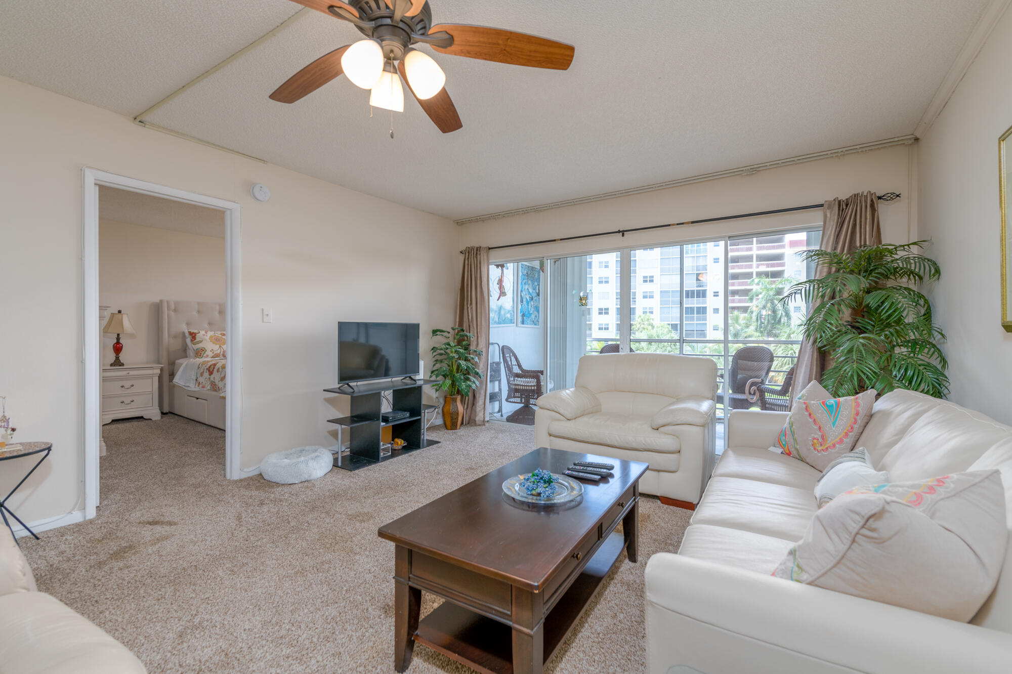 2731 NE 14TH ST 427