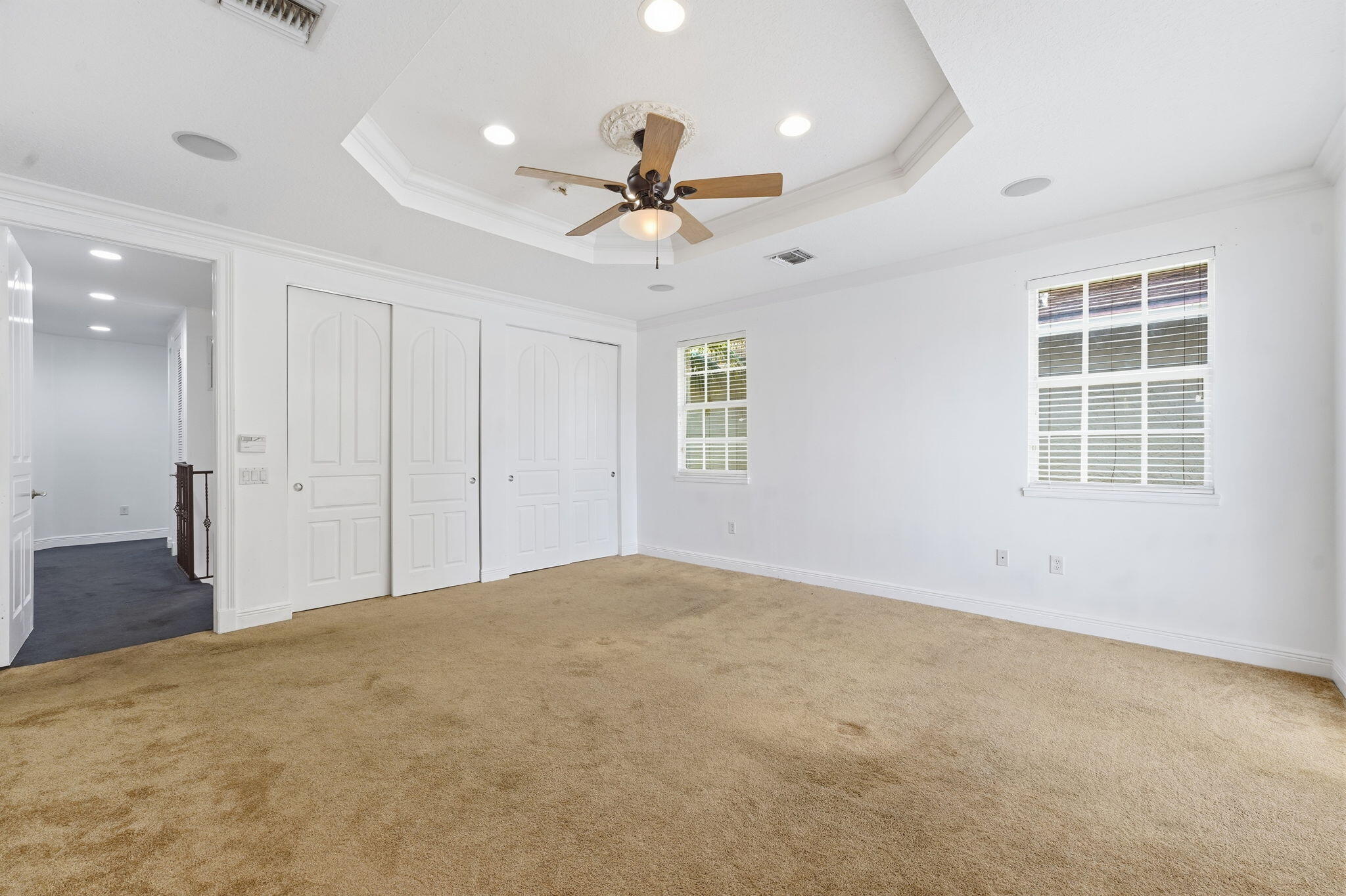 400 NE 8th Avenue